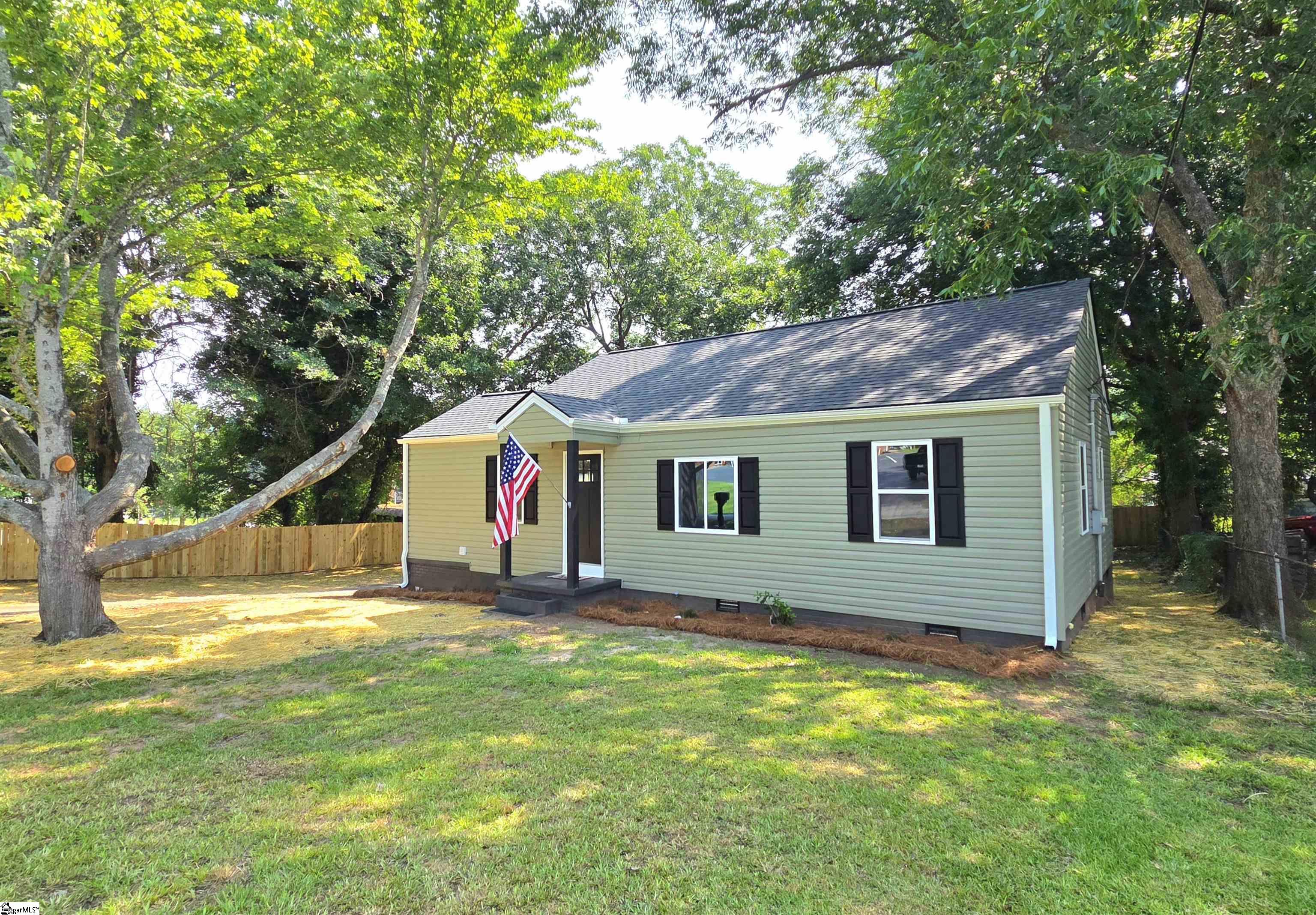 508 Tindal Road Property Photo 1