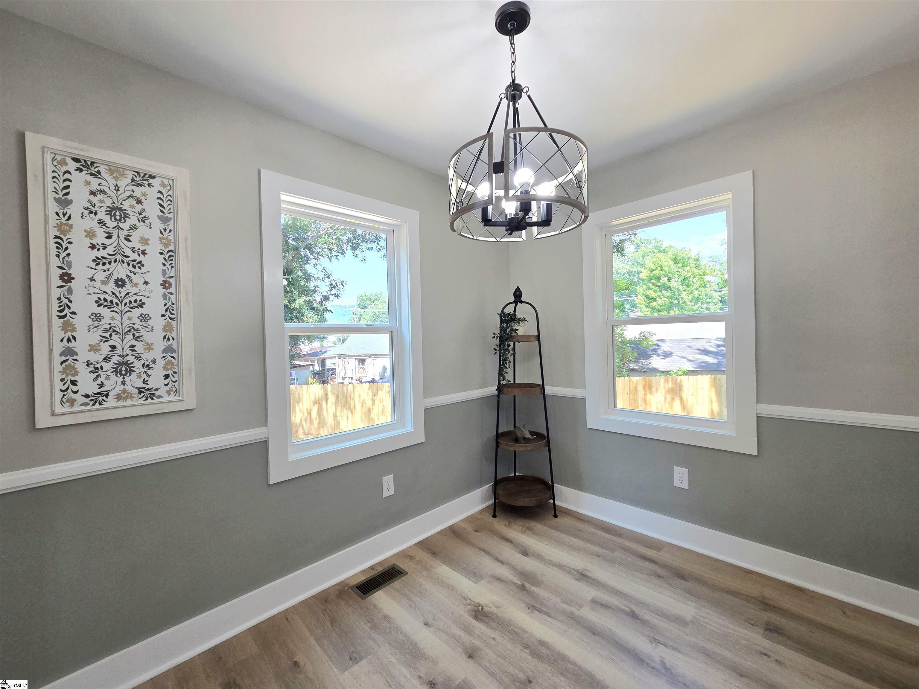 508 Tindal Road Property Photo 17