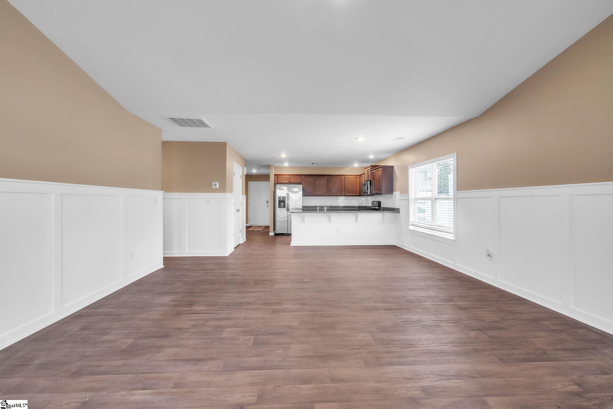 205 Hillendale Way Property Photo 8