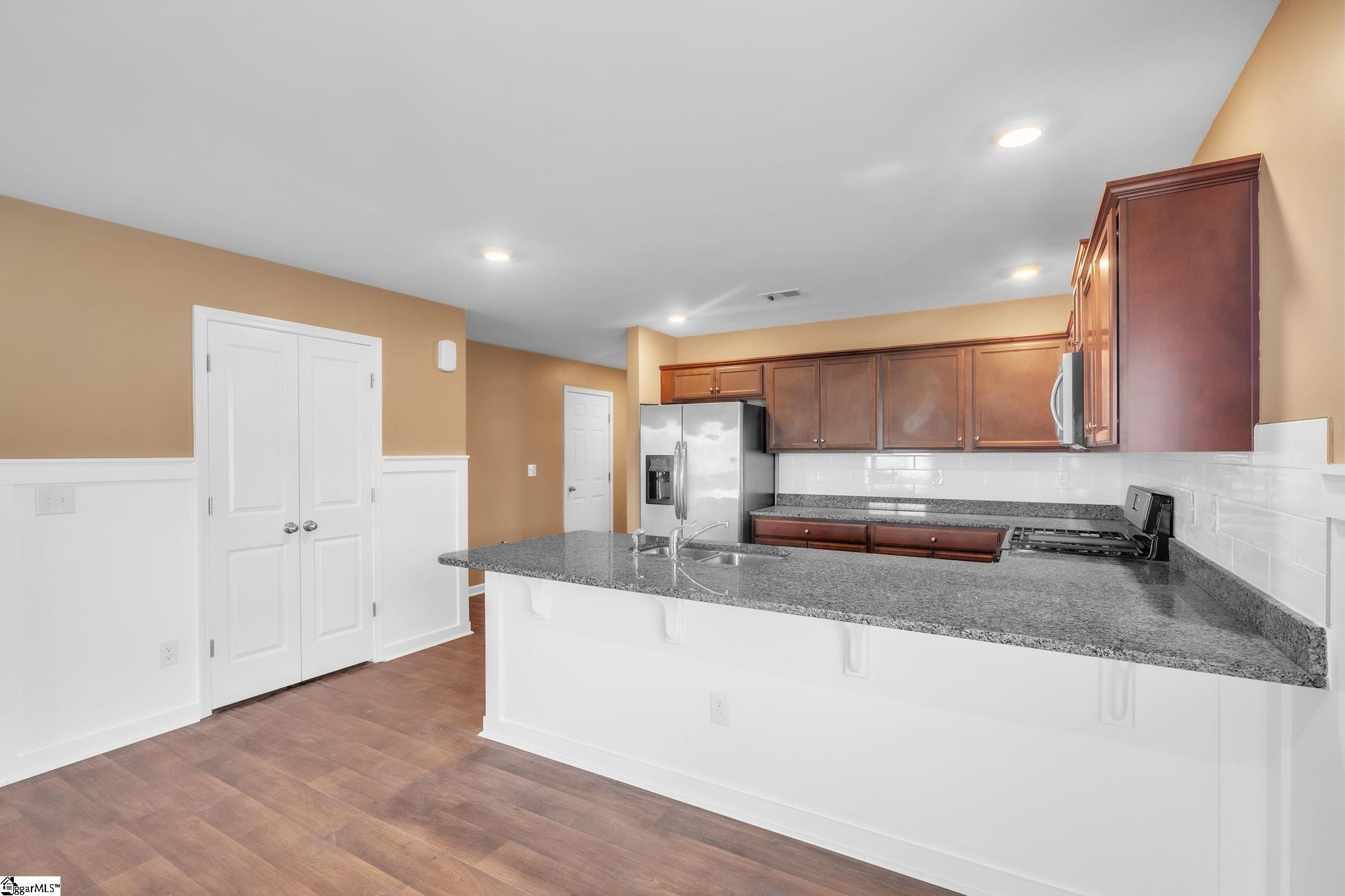 205 Hillendale Way Property Photo 13
