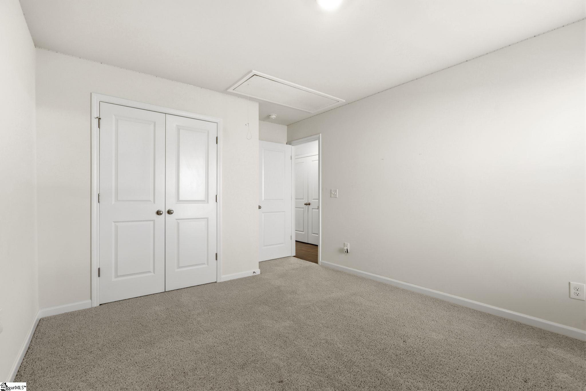 205 Hillendale Way Property Photo 18