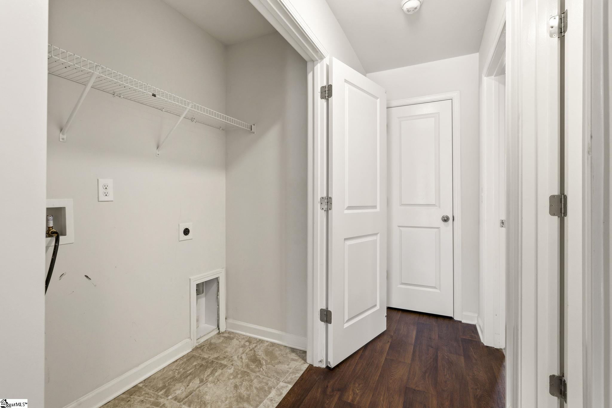 205 Hillendale Way Property Photo 21