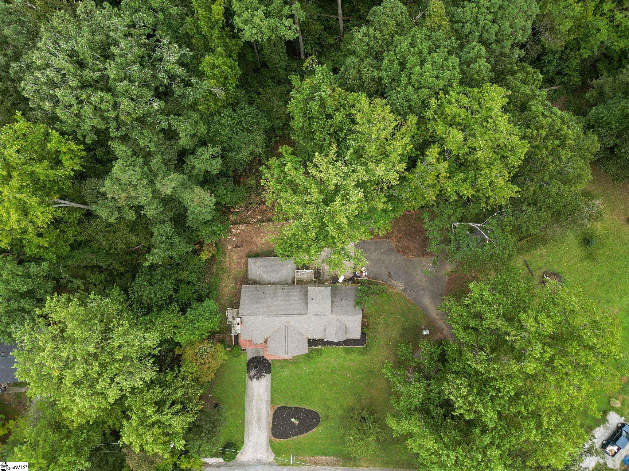 133 Pinetree Lane Property Photo 26