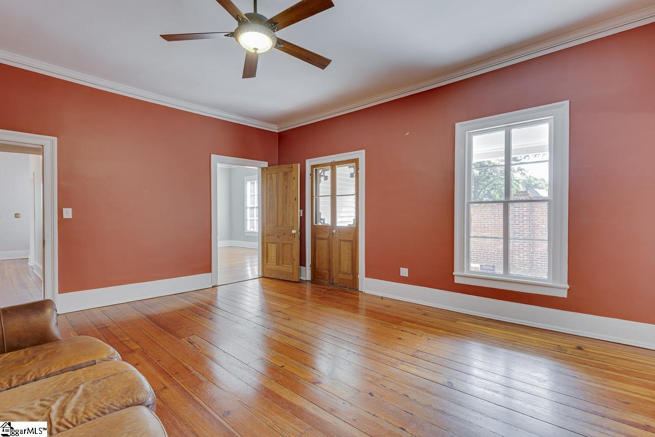 522 Cleveland Street Property Photo 10