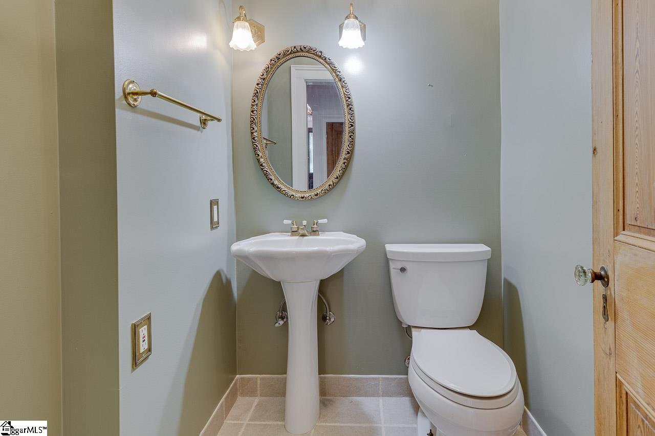 522 Cleveland Street Property Photo 14