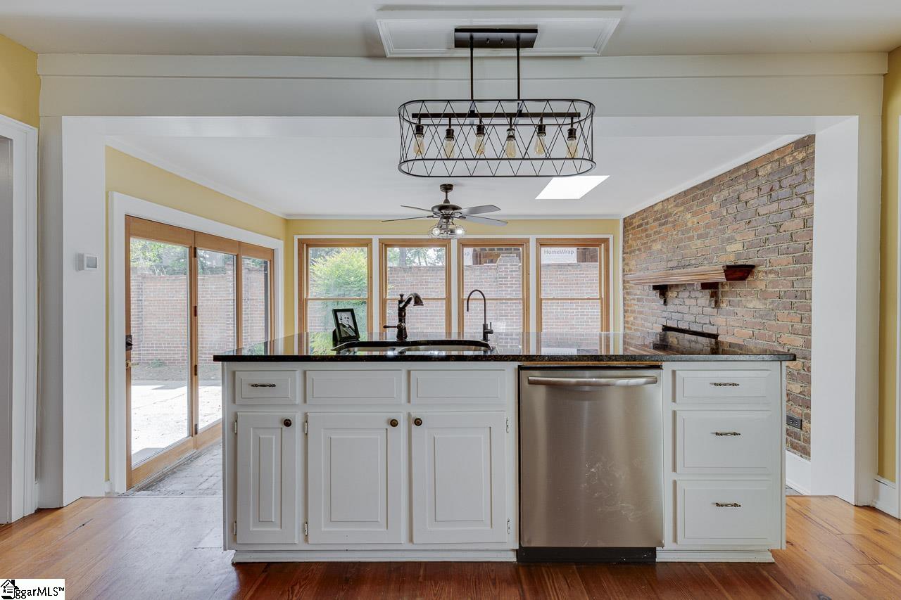 522 Cleveland Street Property Photo 16