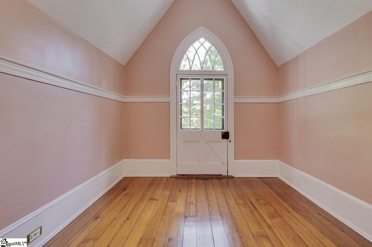 522 Cleveland Street Property Photo 44