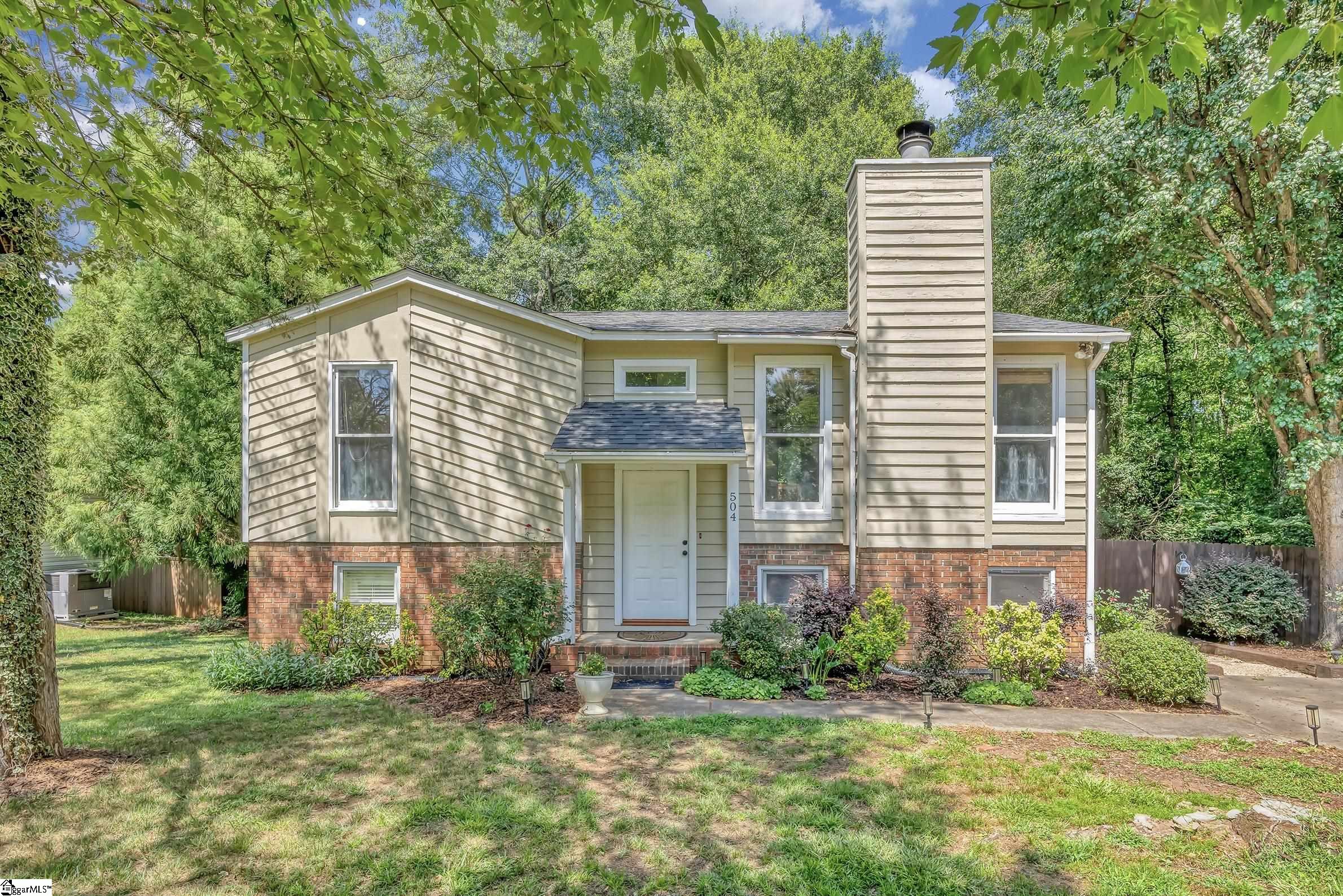 504 Holland Road Property Photo 1