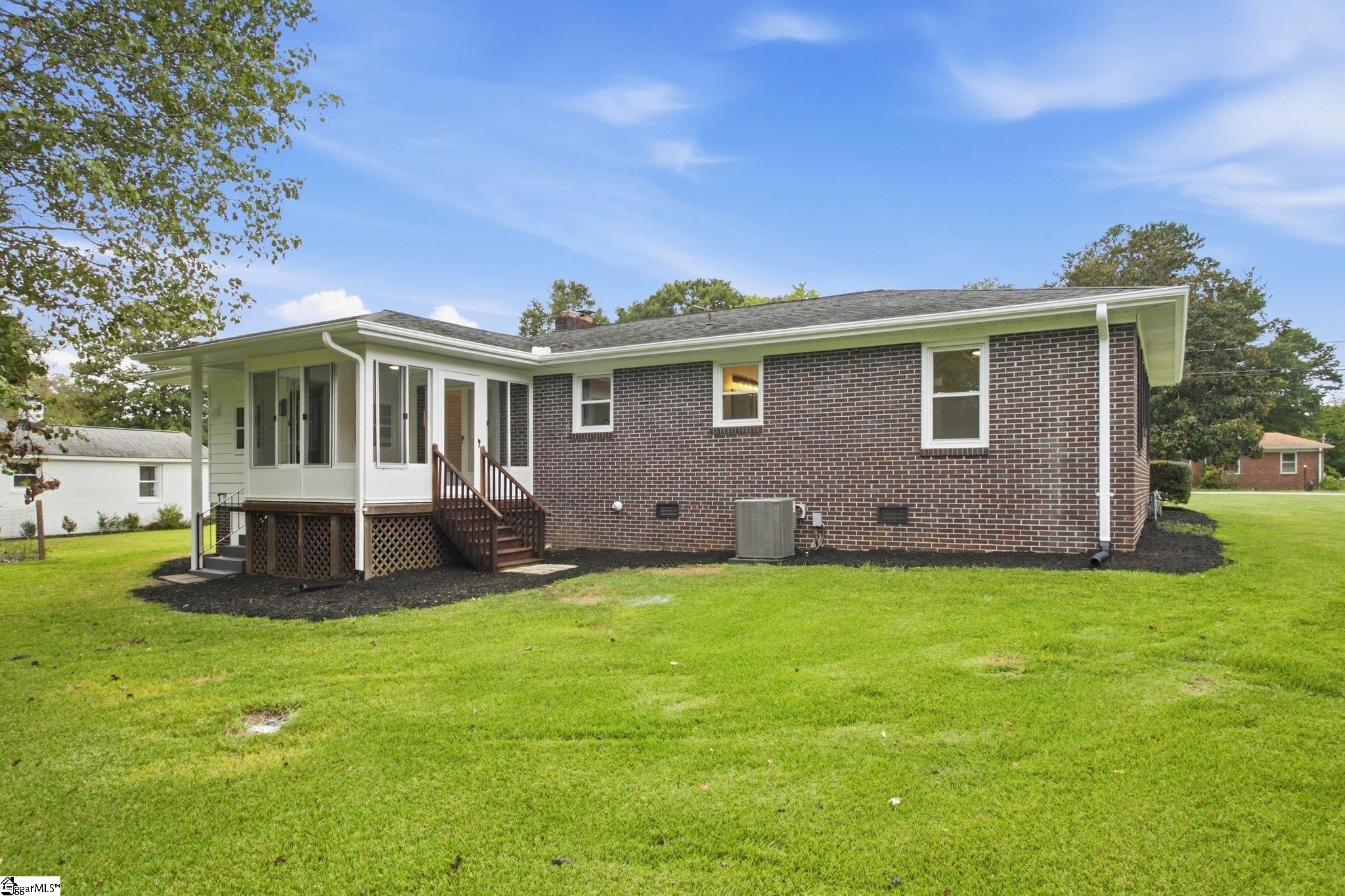 211 Elaine Avenue Property Photo 43