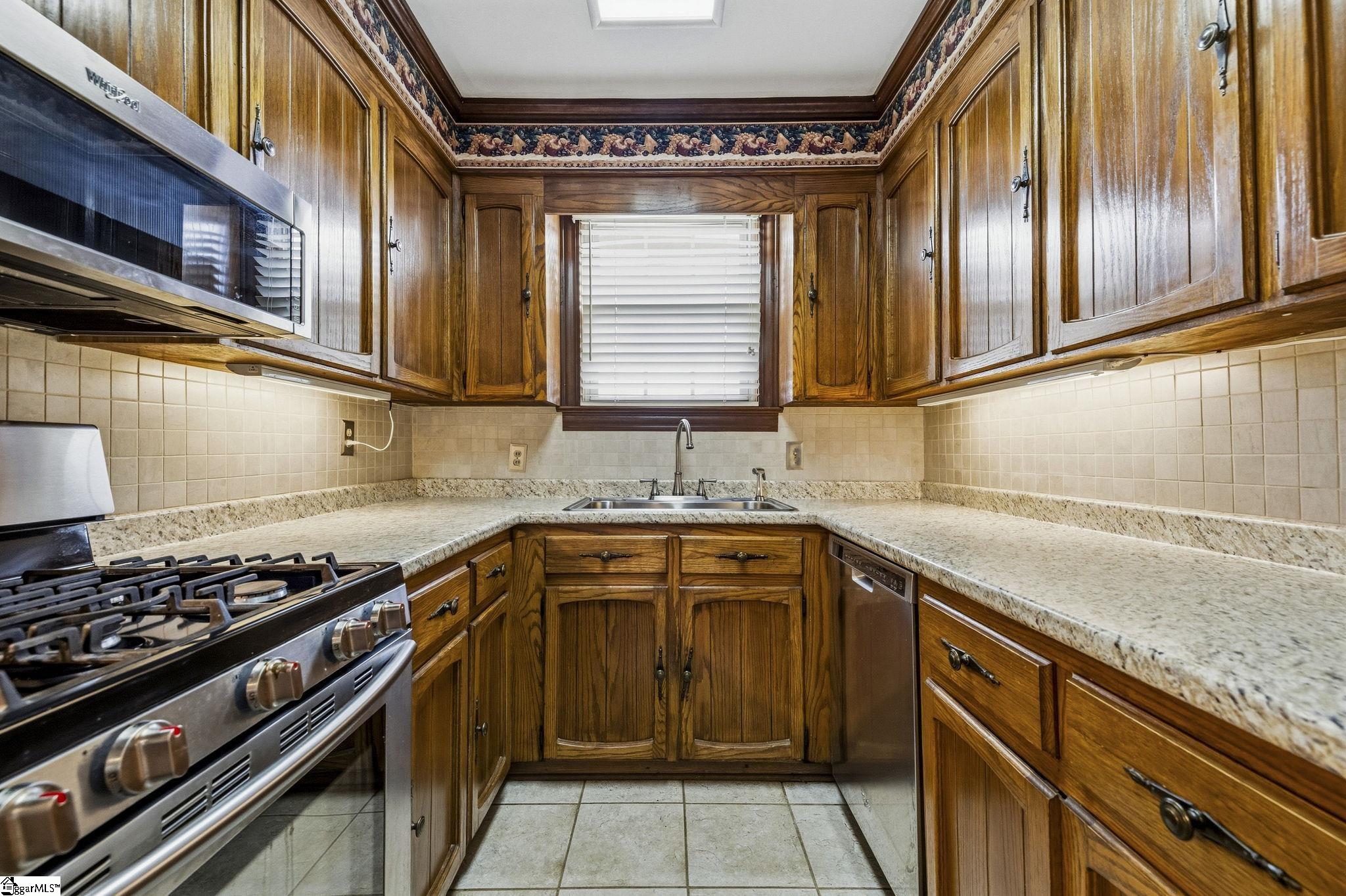 103 Mimosa Drive Property Photo 14