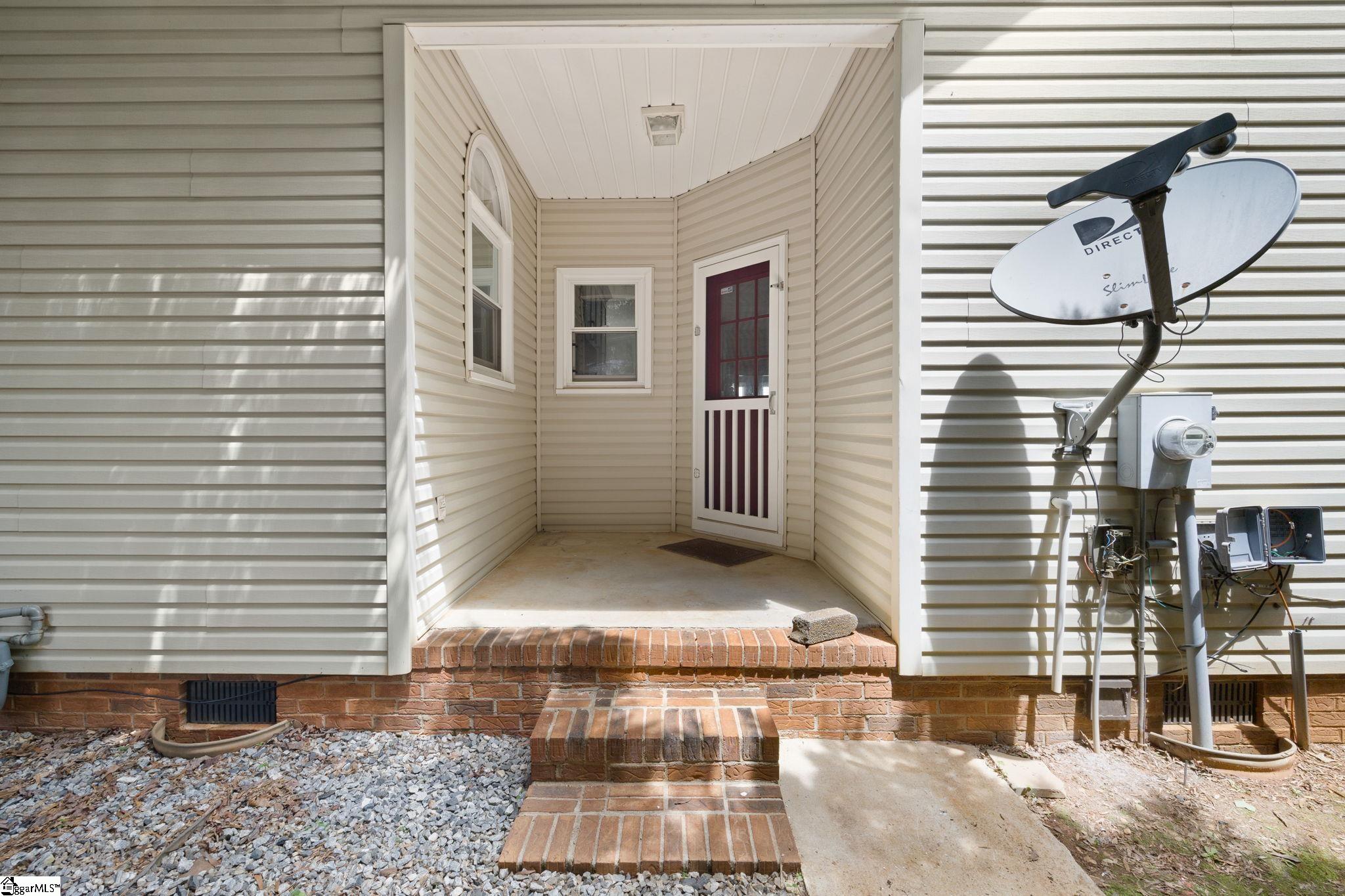 103 Harpers Ferry Court Property Photo 26