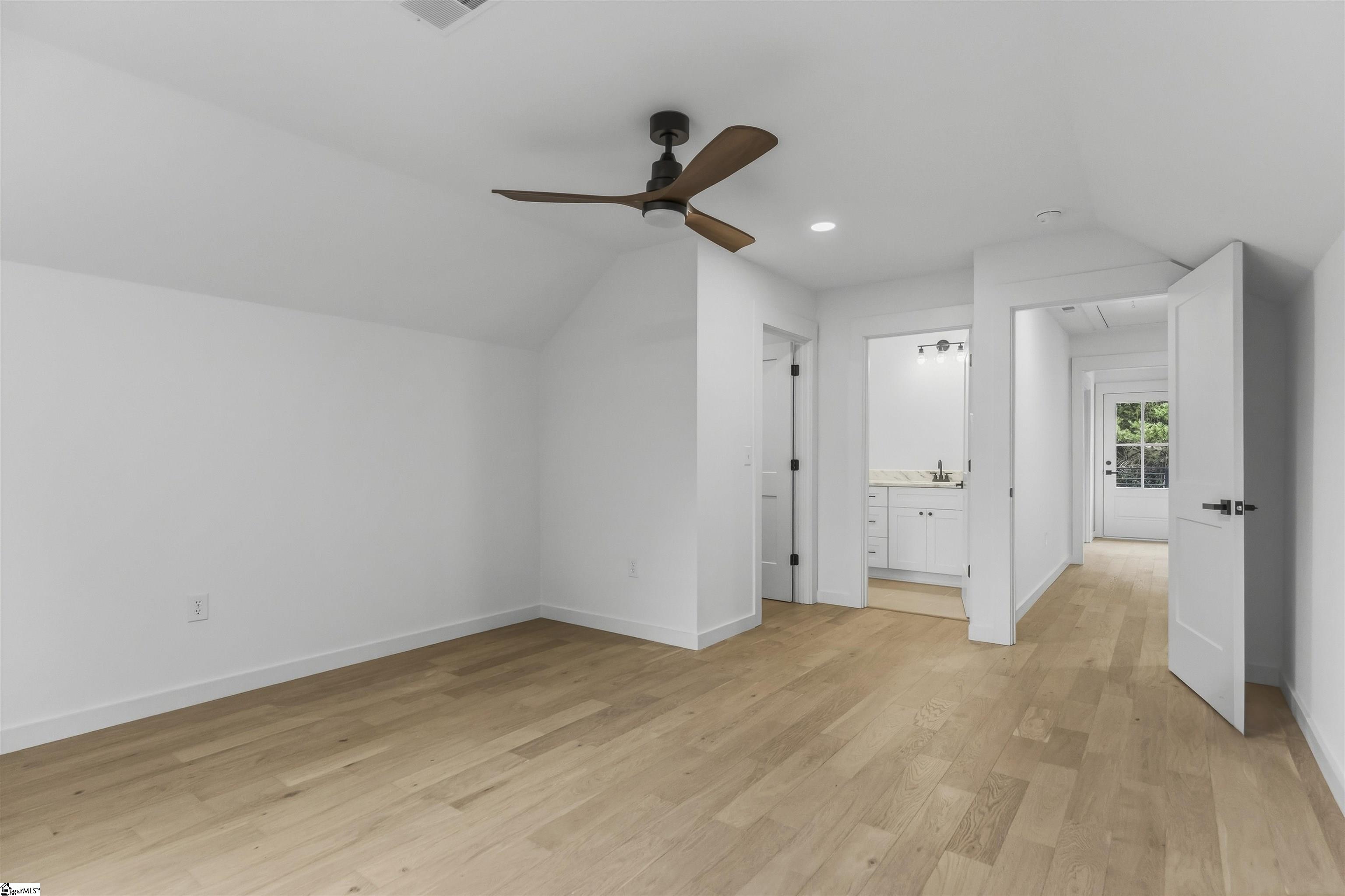 728 Rutherford Road Property Photo 25