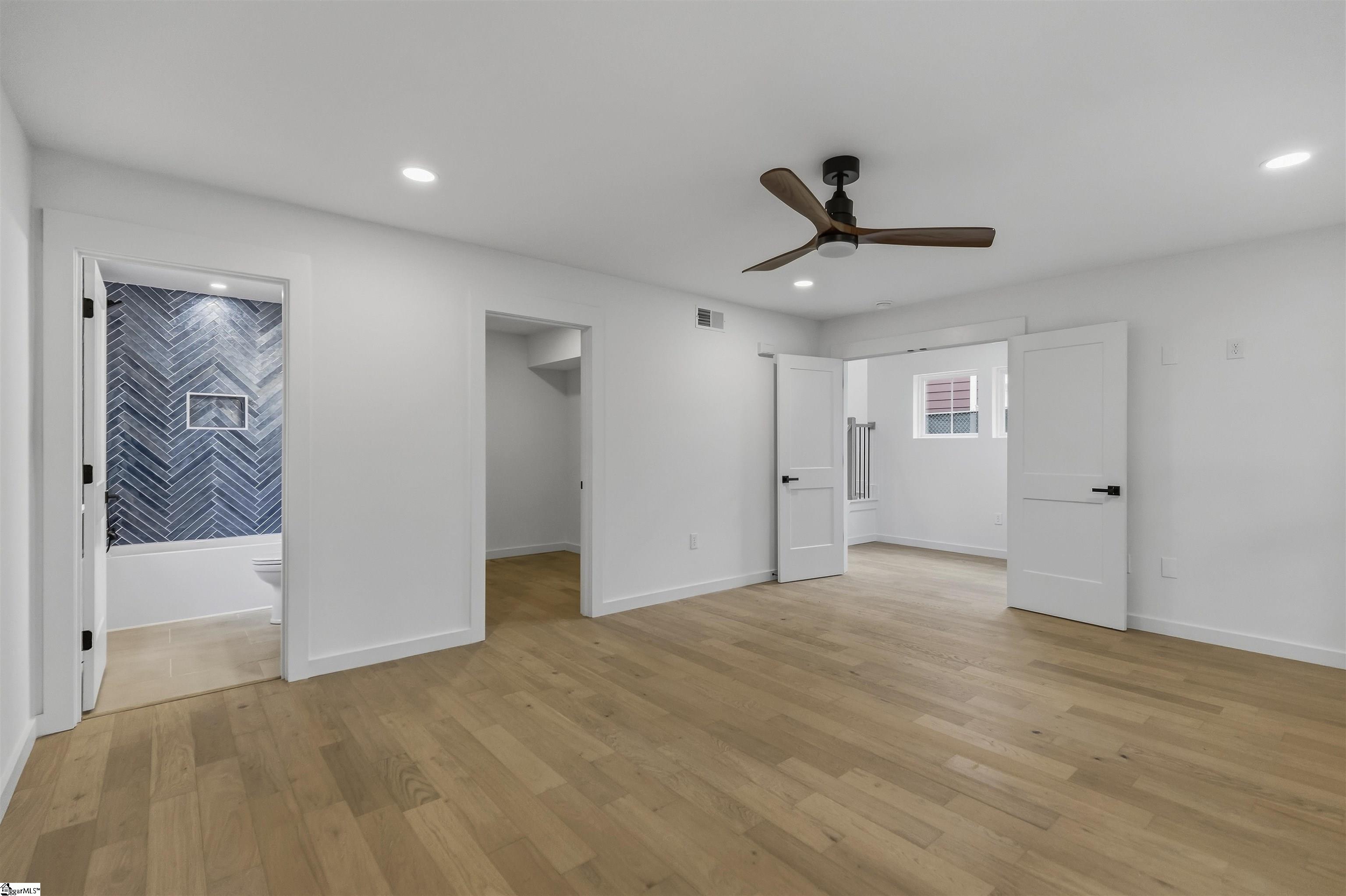 728 Rutherford Road Property Photo 32