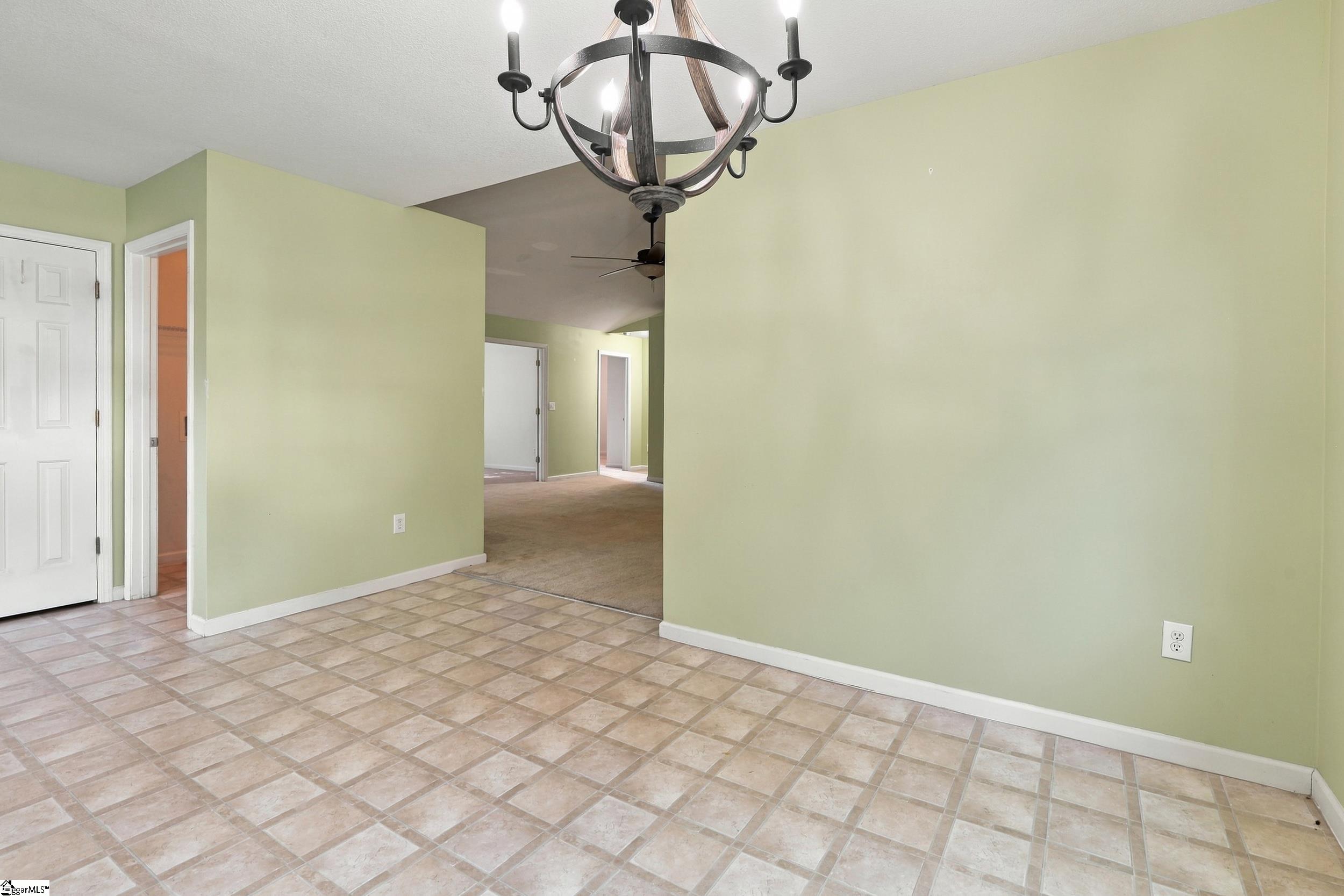 106 Landing Lane Property Photo 7