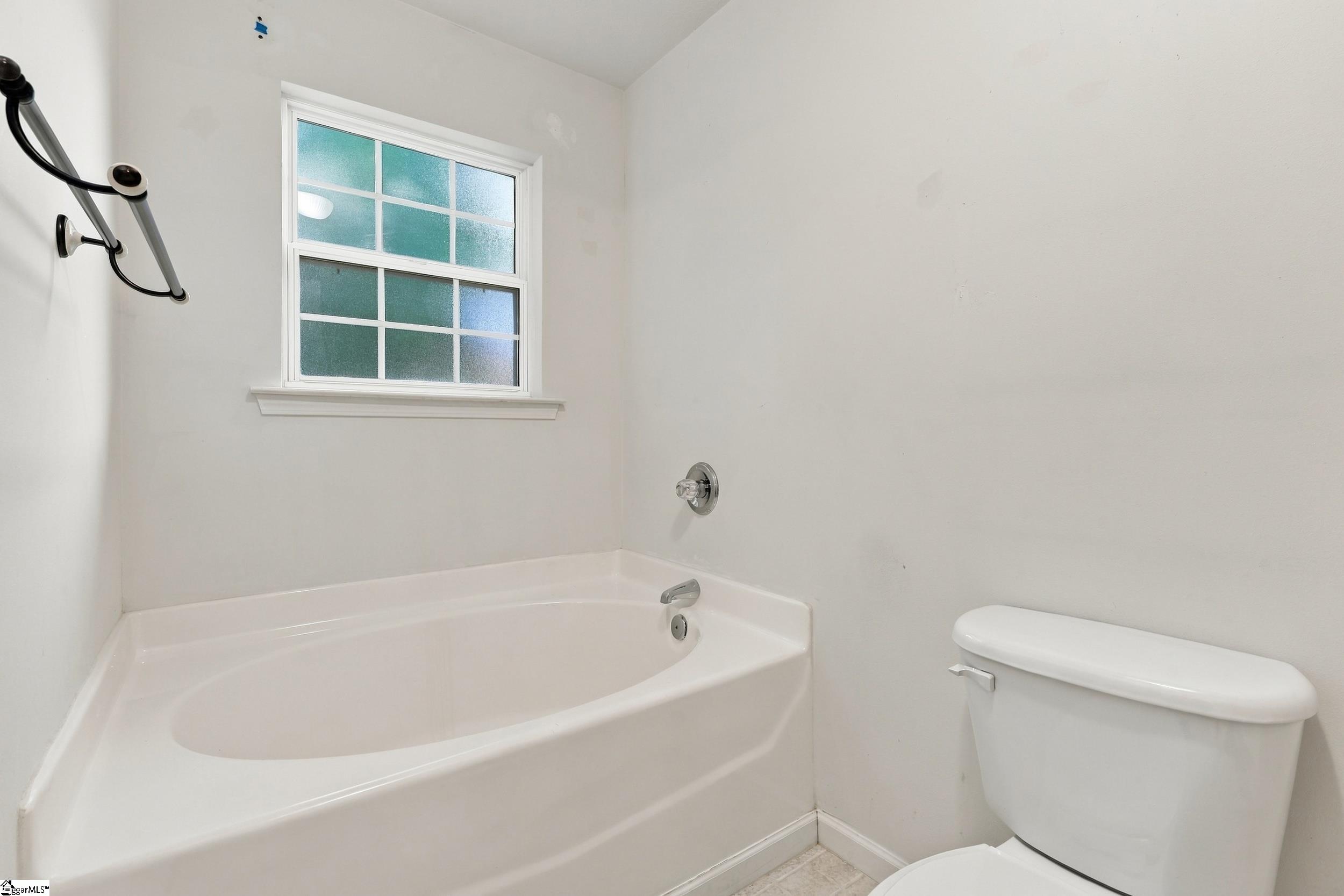 106 Landing Lane Property Photo 12