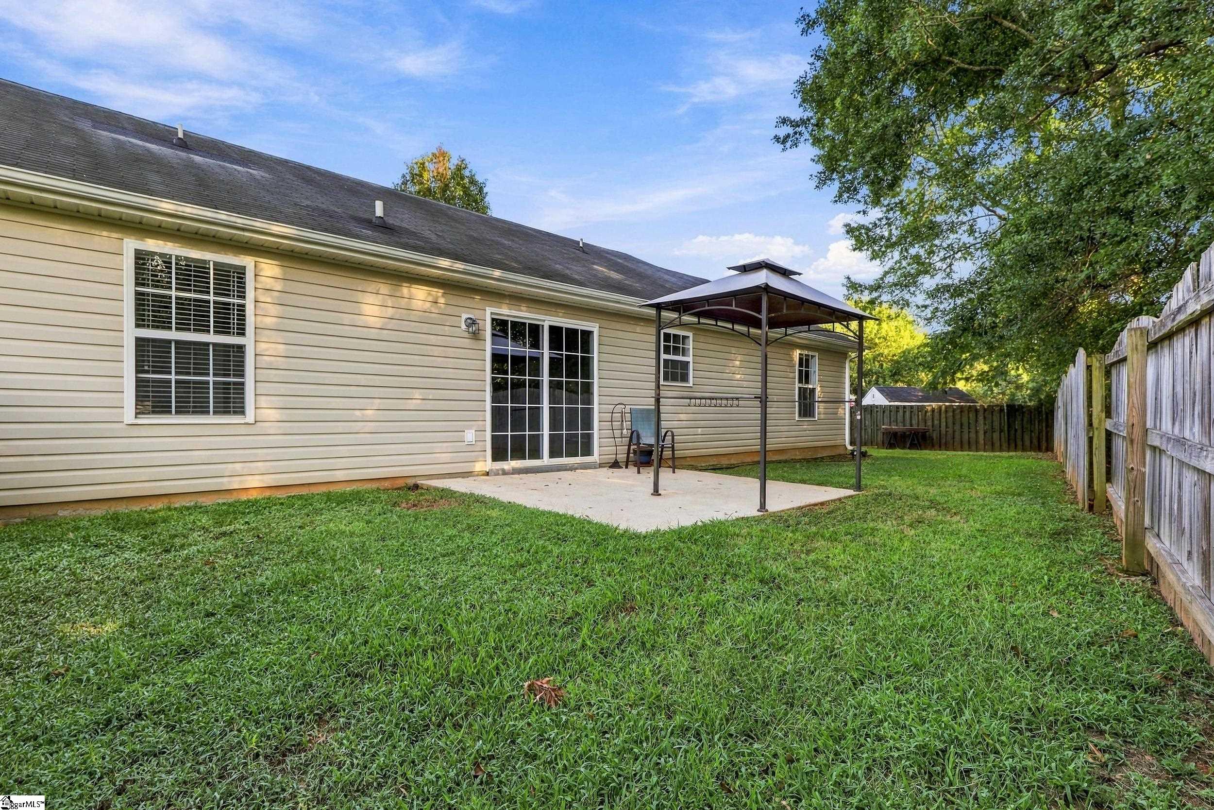 106 Landing Lane Property Photo 18