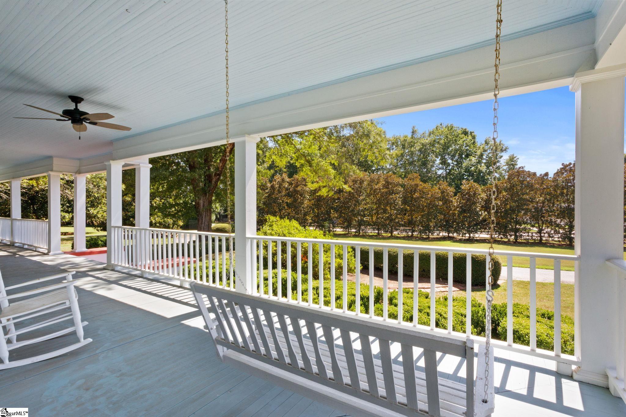 1929 Fairview Road Property Photo 14