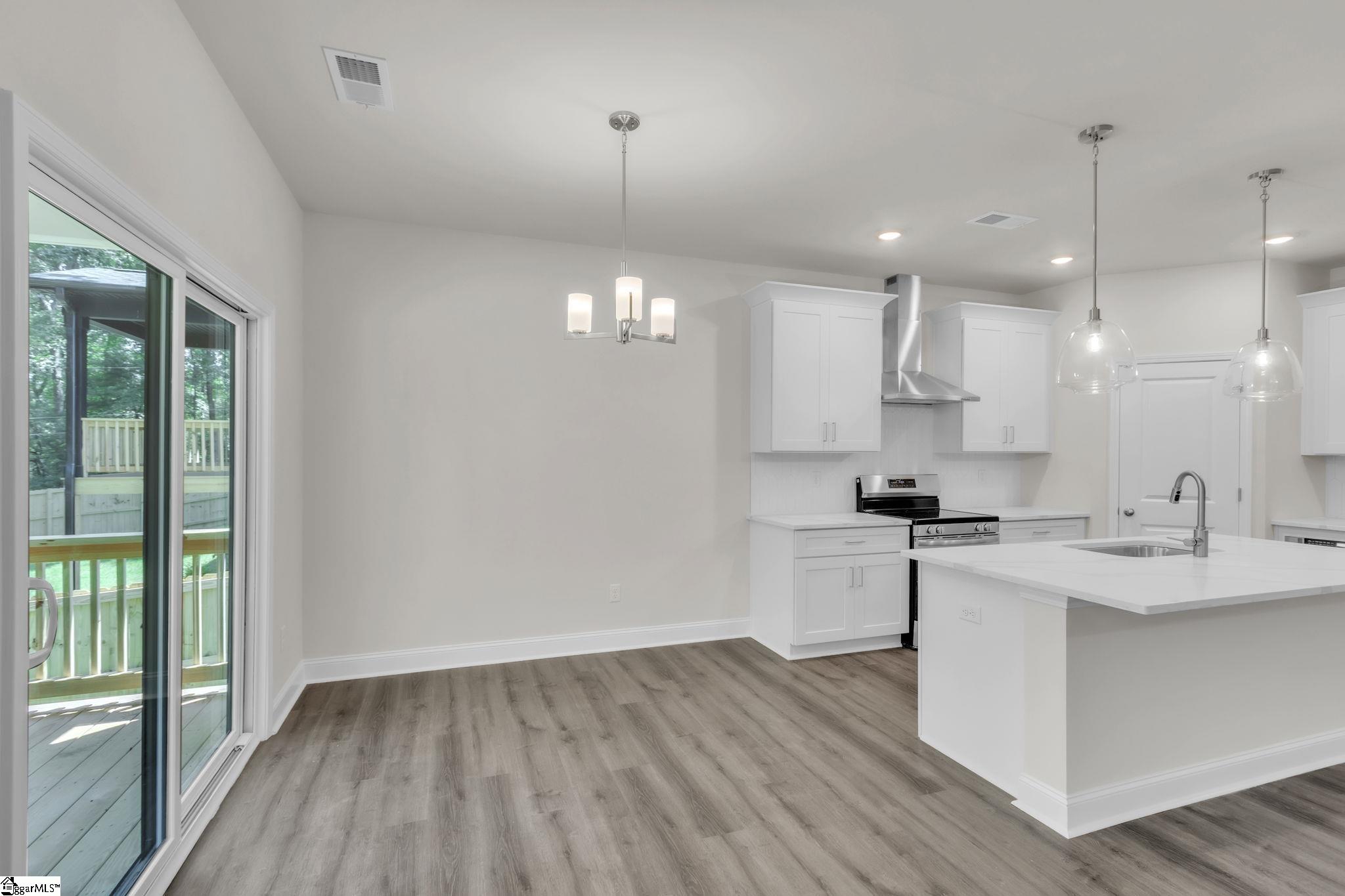 4 Henderson Drive Property Photo 5