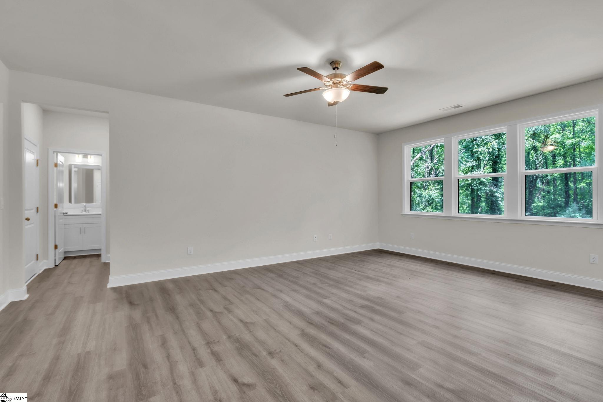 4 Henderson Drive Property Photo 18