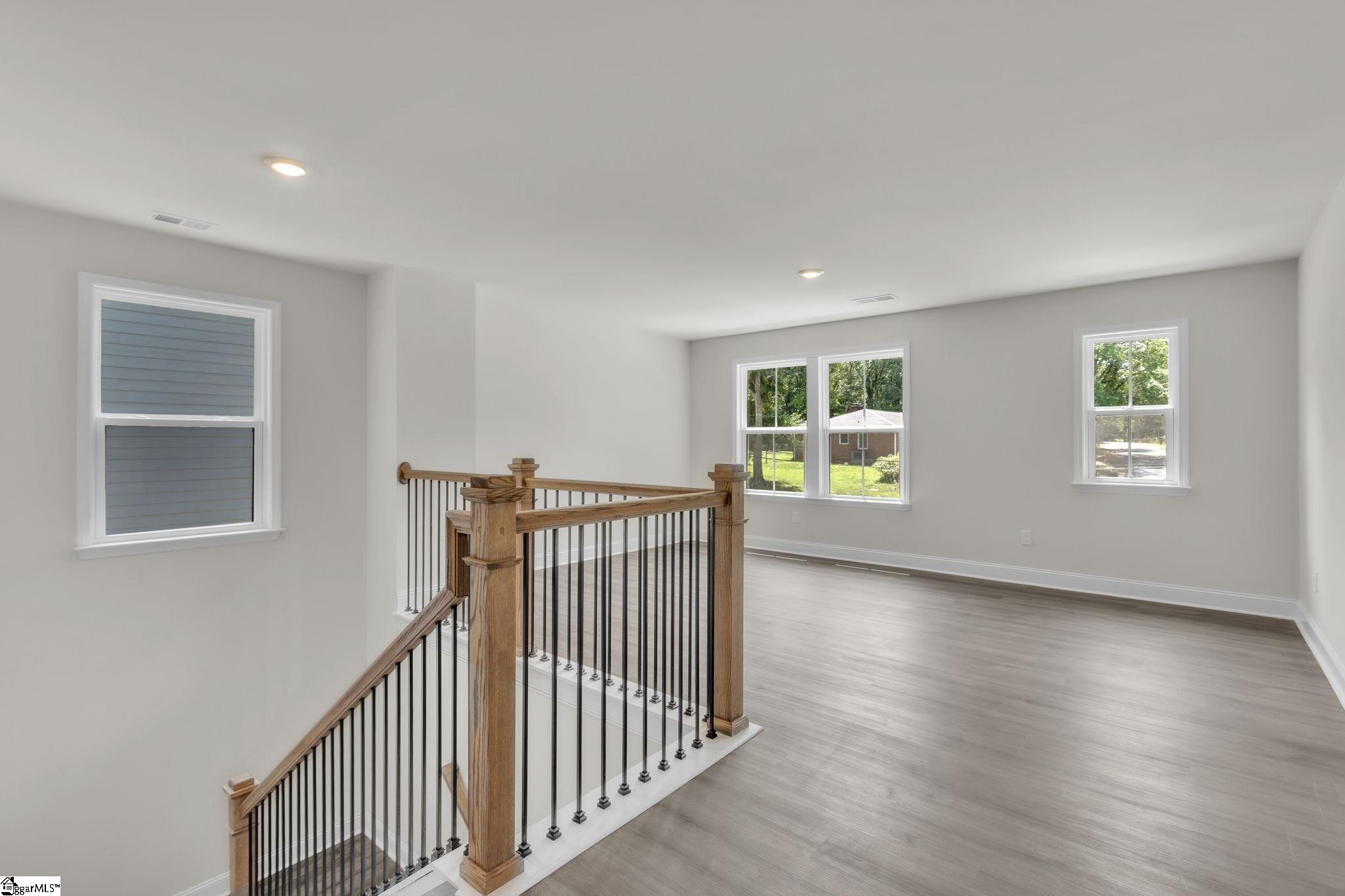 4 Henderson Drive Property Photo 22
