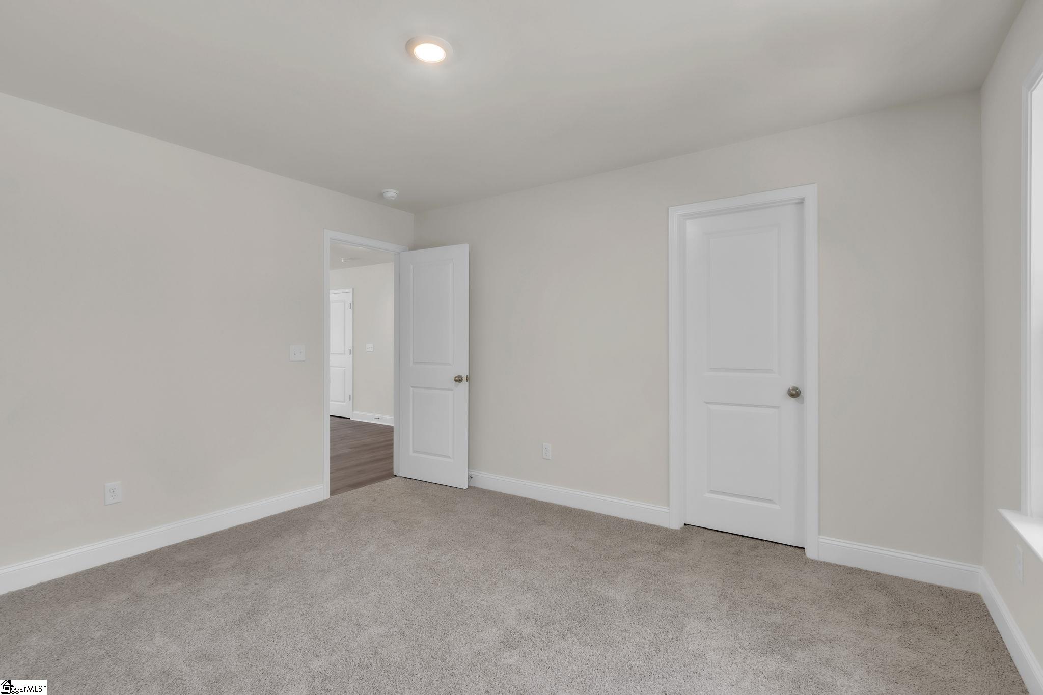 4 Henderson Drive Property Photo 32