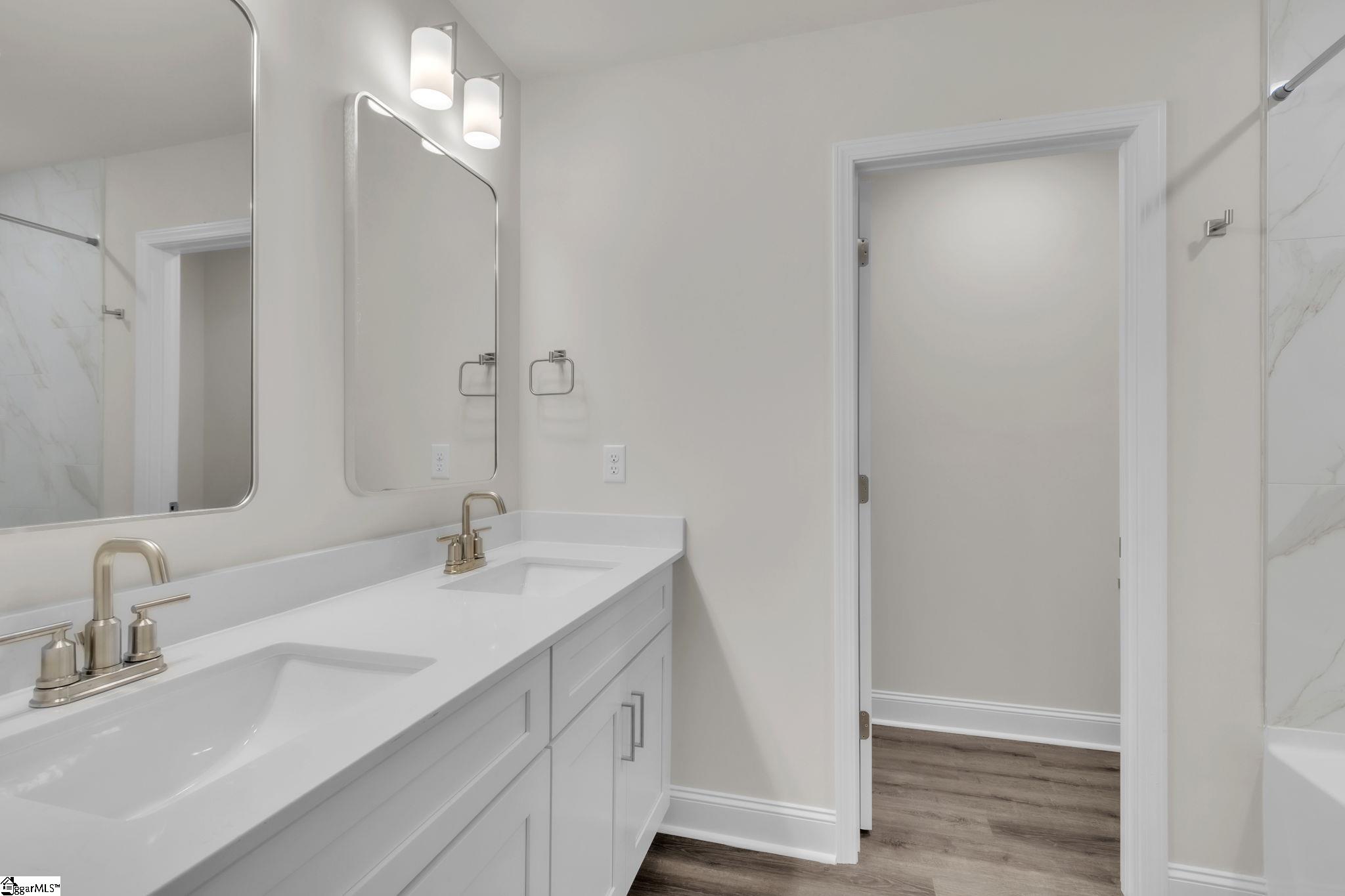 4 Henderson Drive Property Photo 33