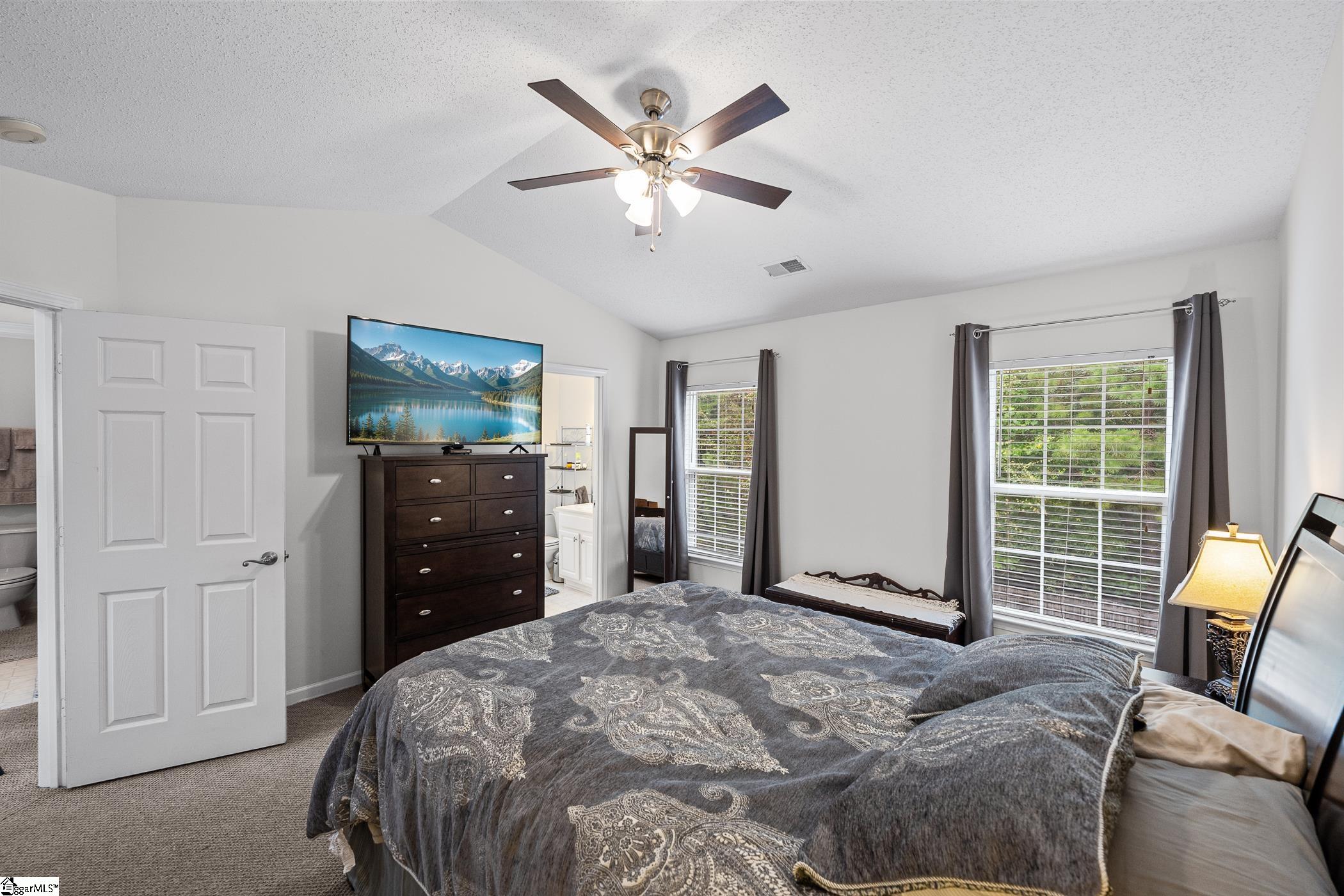 317 Hampton Ridge Drive Property Photo 16