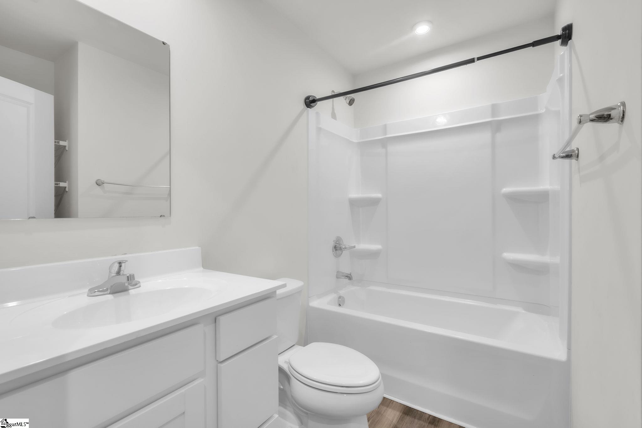 122 Fernside Court Property Photo 21