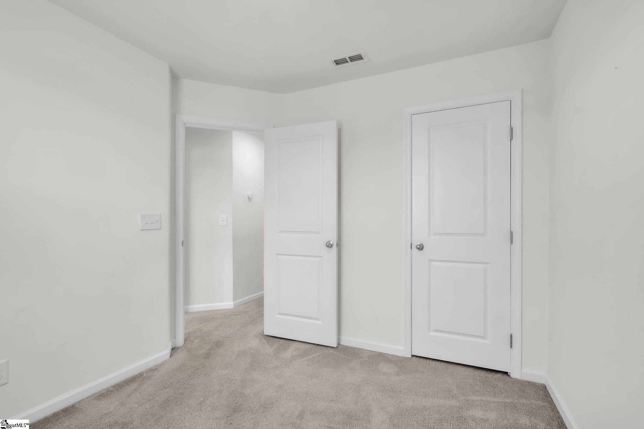 122 Fernside Court Property Photo 22