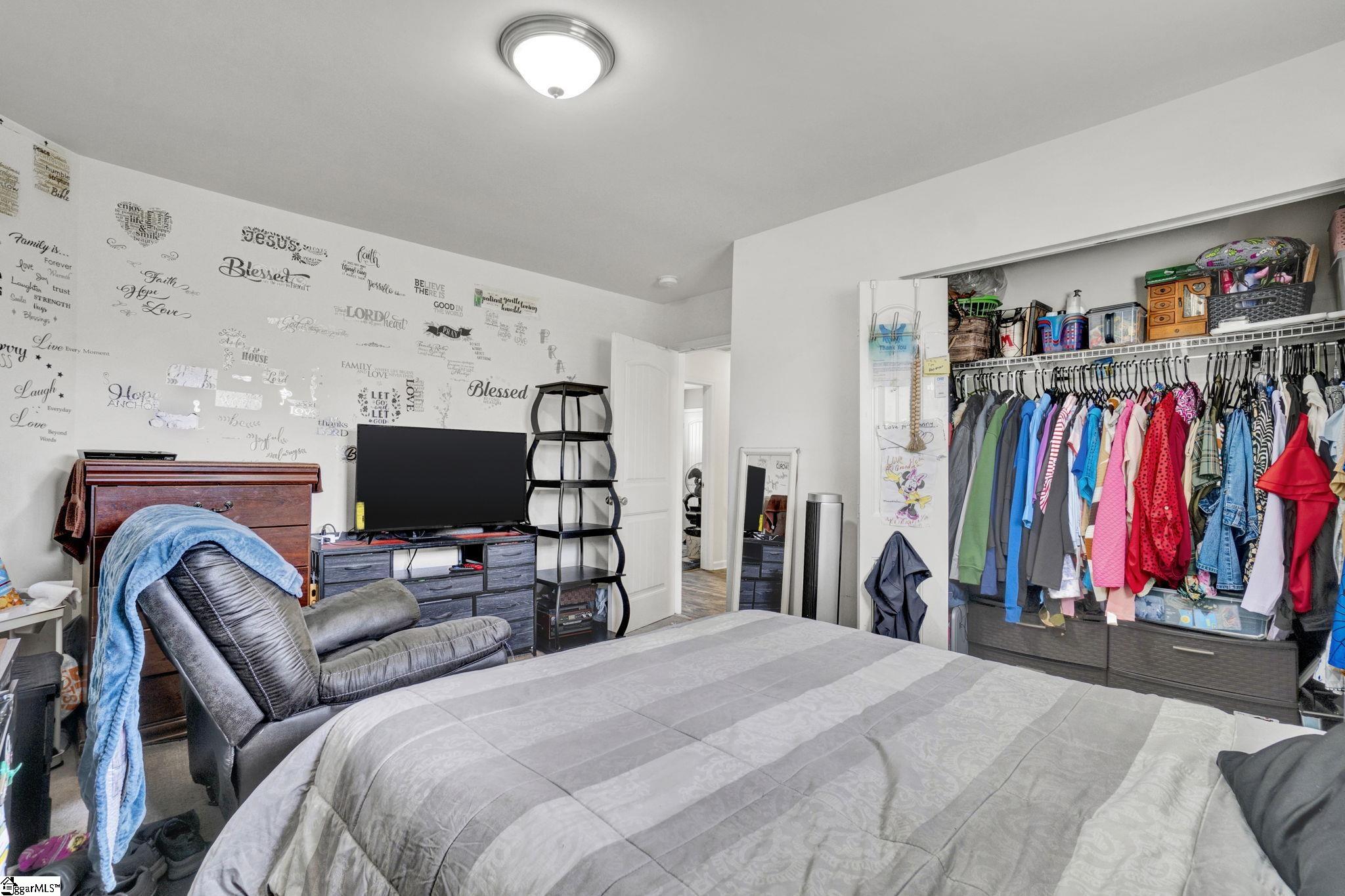 18 Dunsborough Drive Property Photo 41
