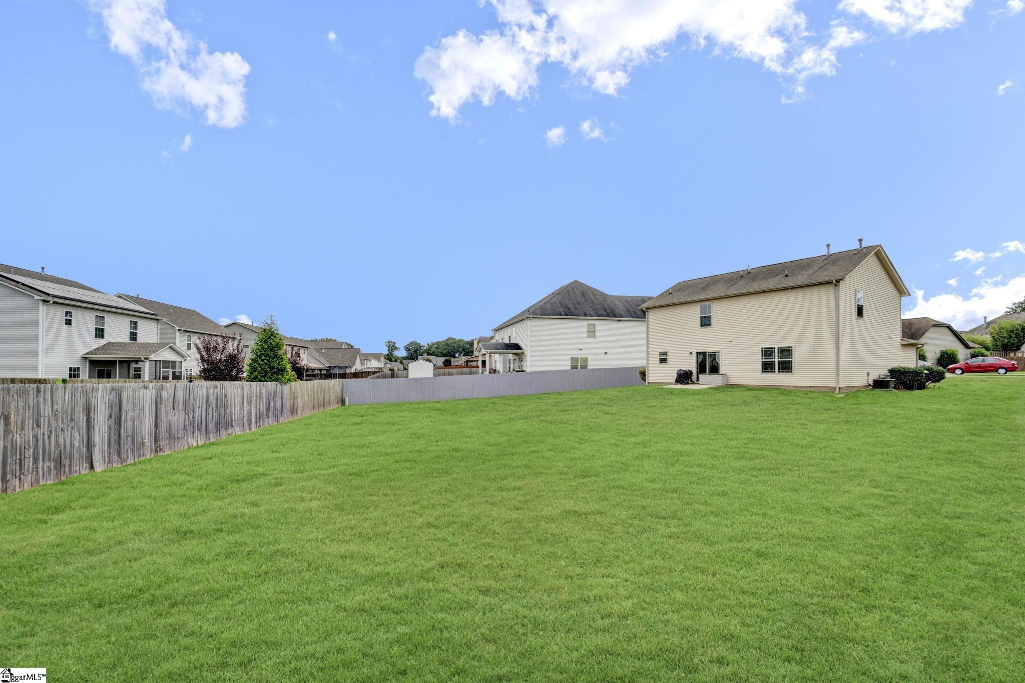 18 Dunsborough Drive Property Photo 46