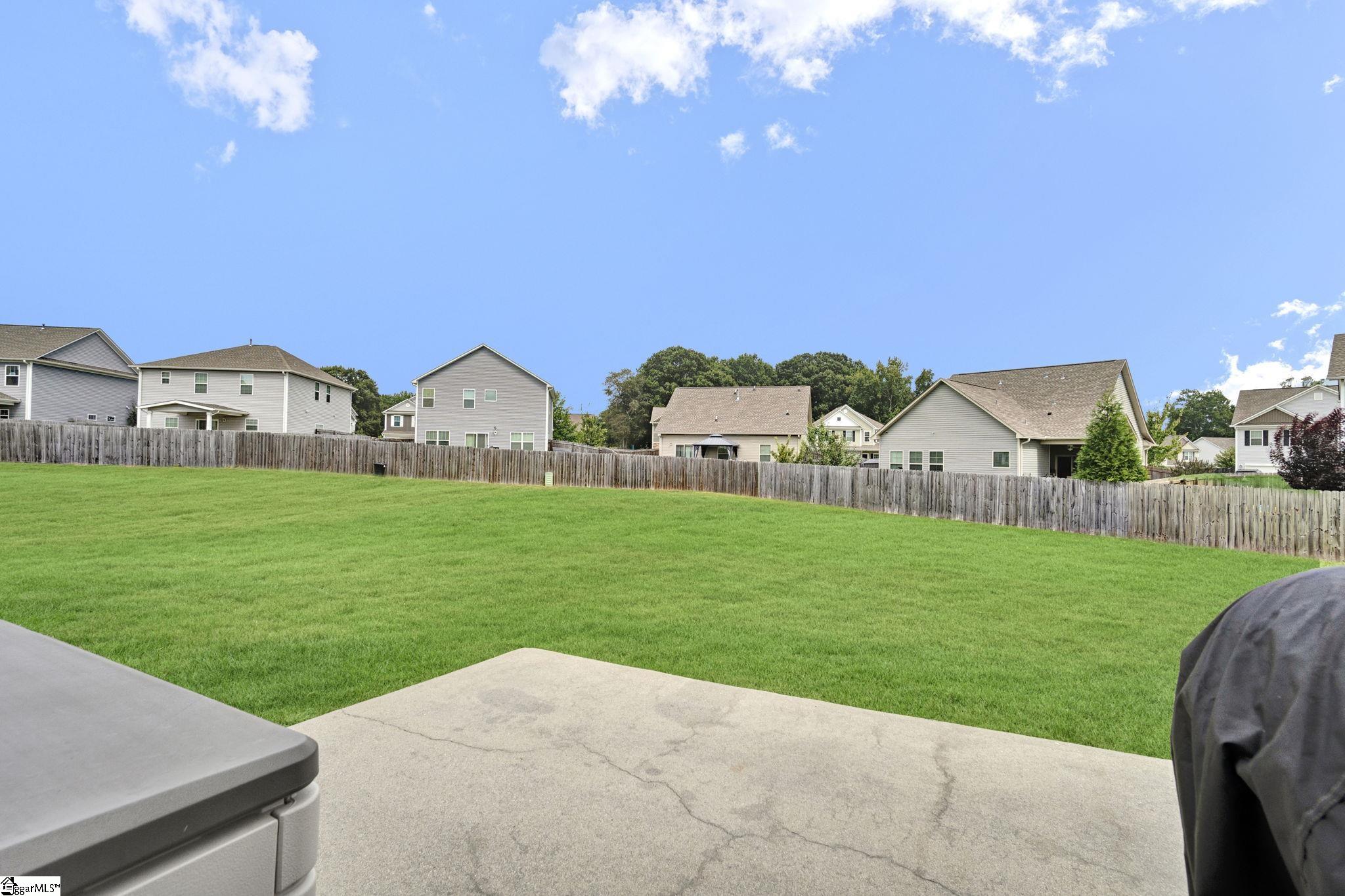 18 Dunsborough Drive Property Photo 48