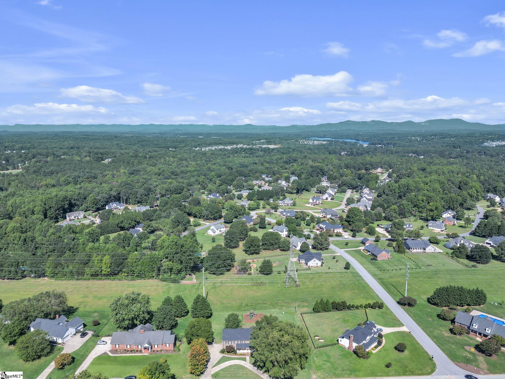 108 Silver Ridge Court Property Photo 27