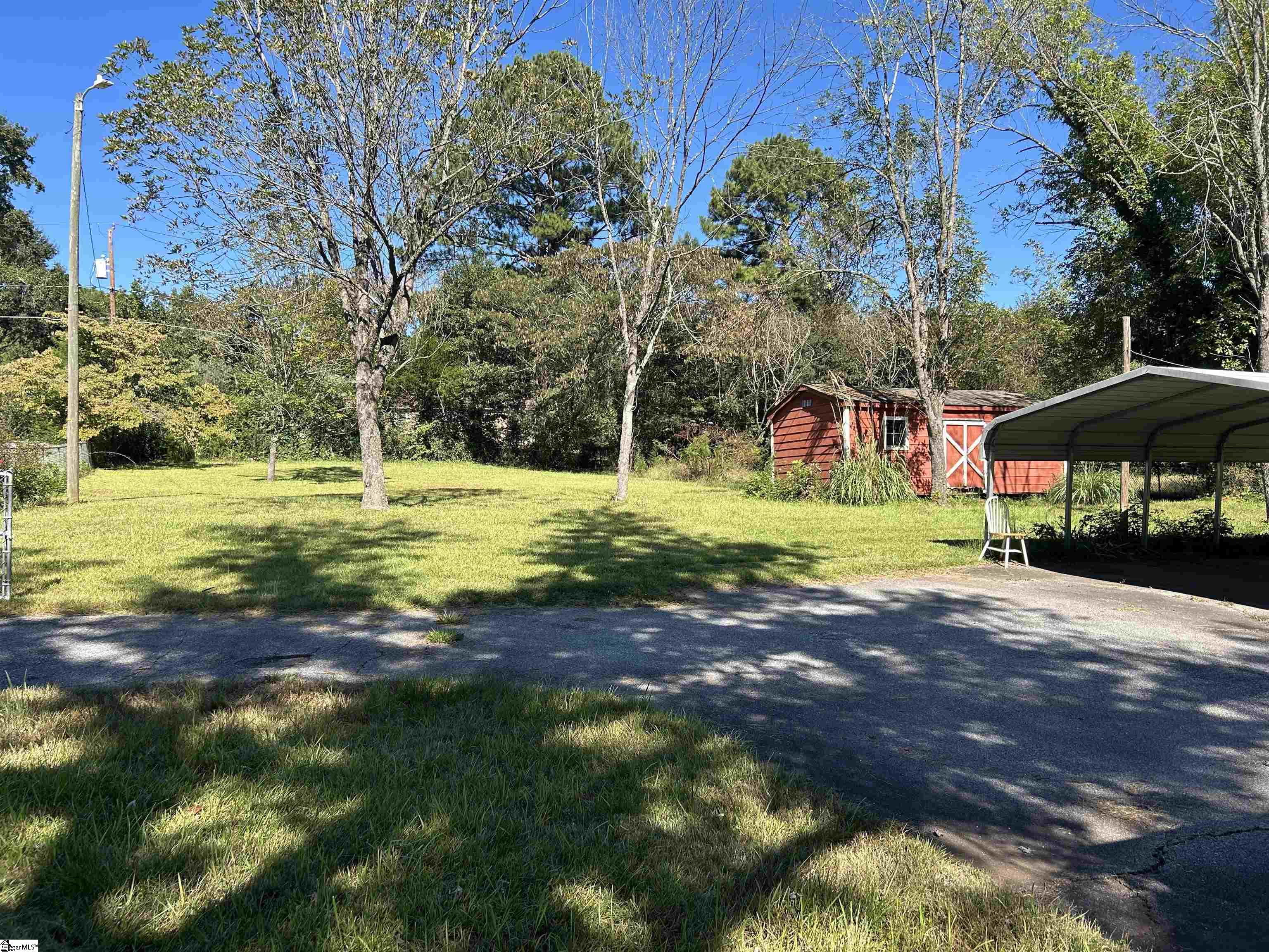 435 Summerland Drive Property Photo 11