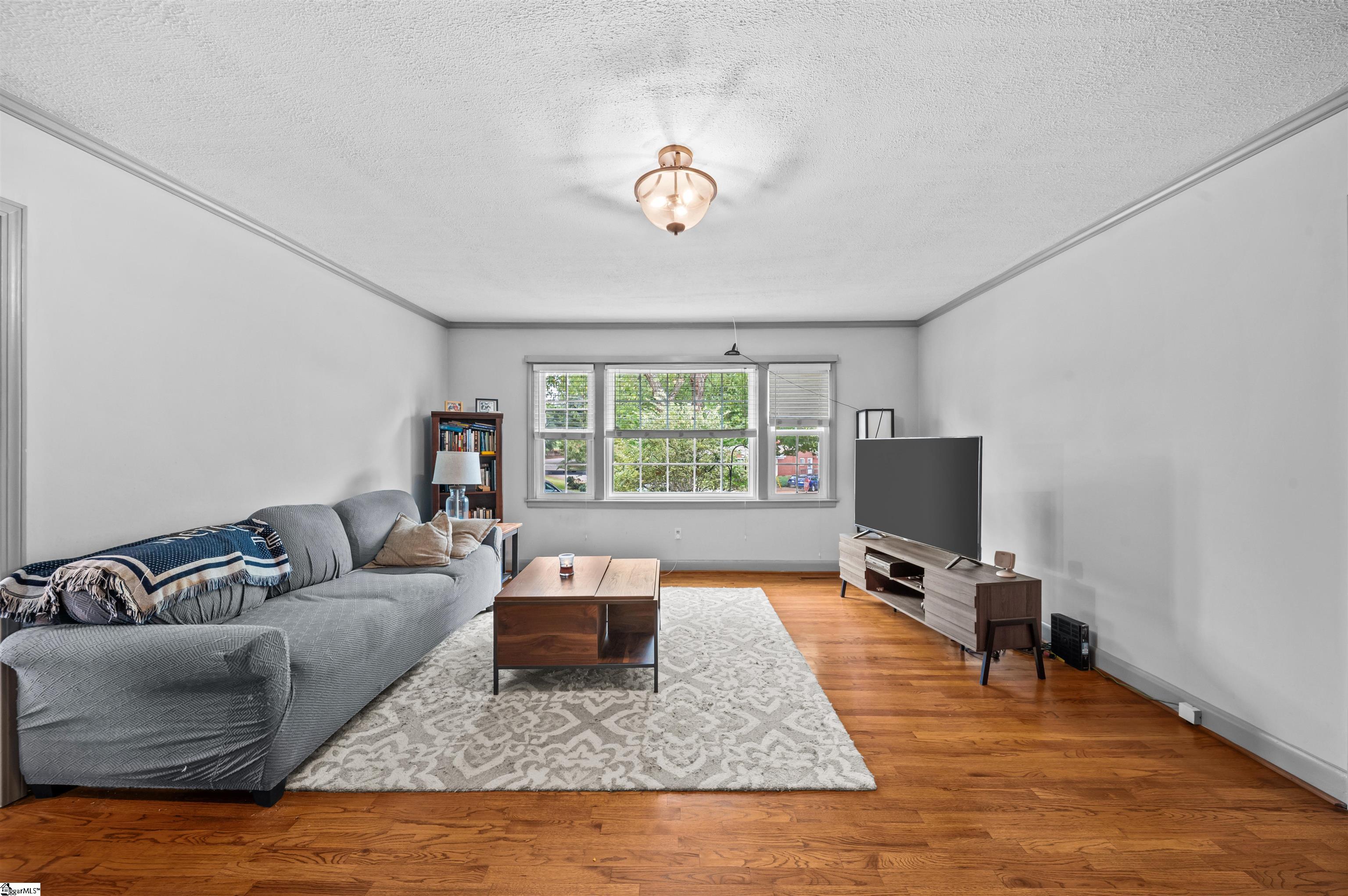 3 Annette Drive Property Photo 8