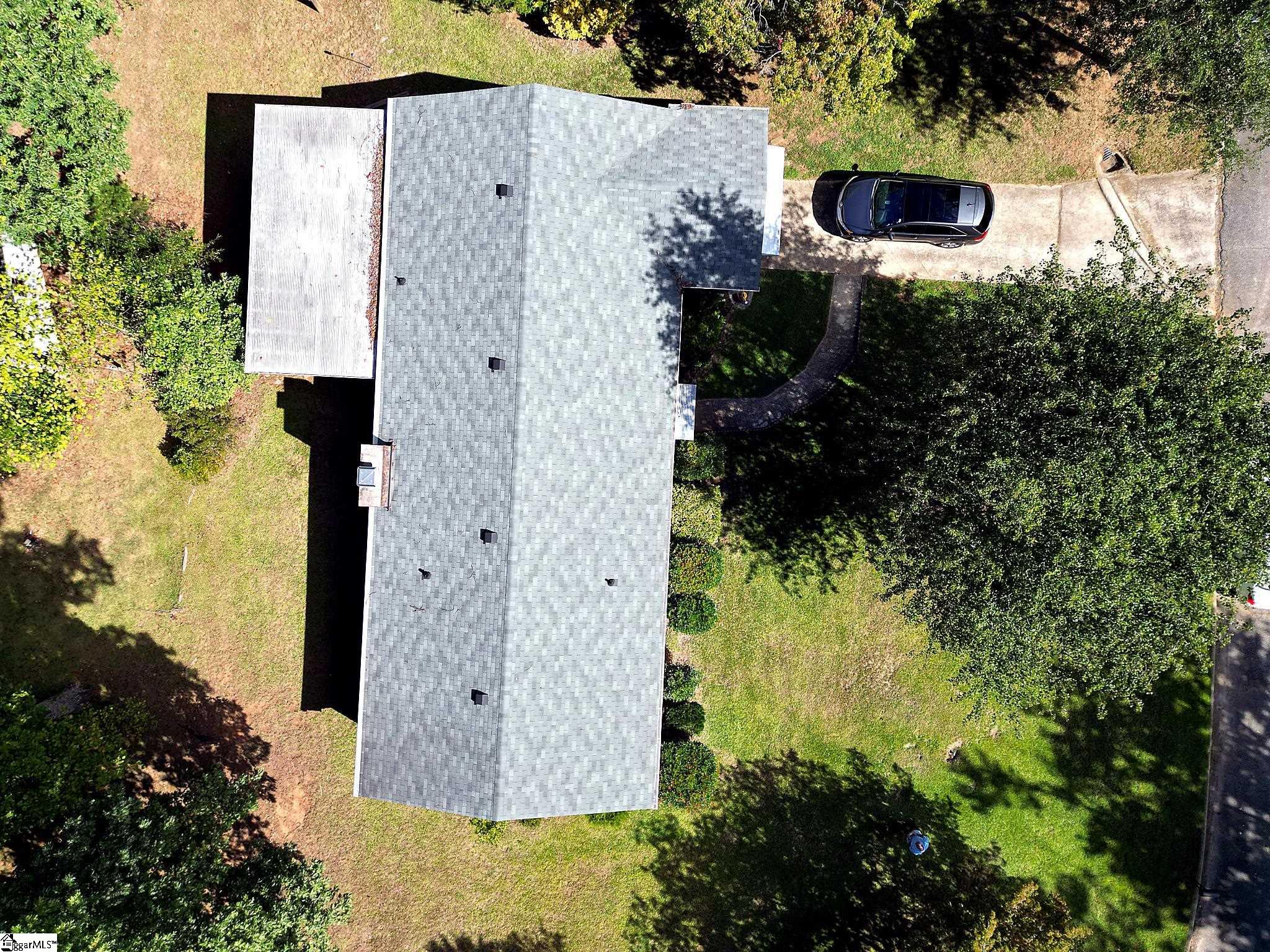 300 Colony Road Property Photo 15