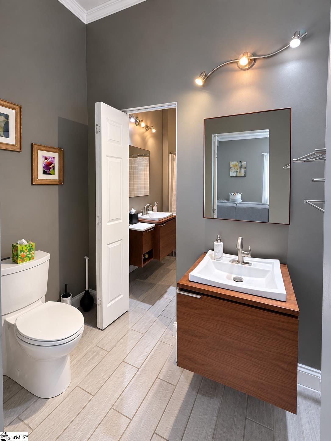 305 Pinckney Street Property Photo 12