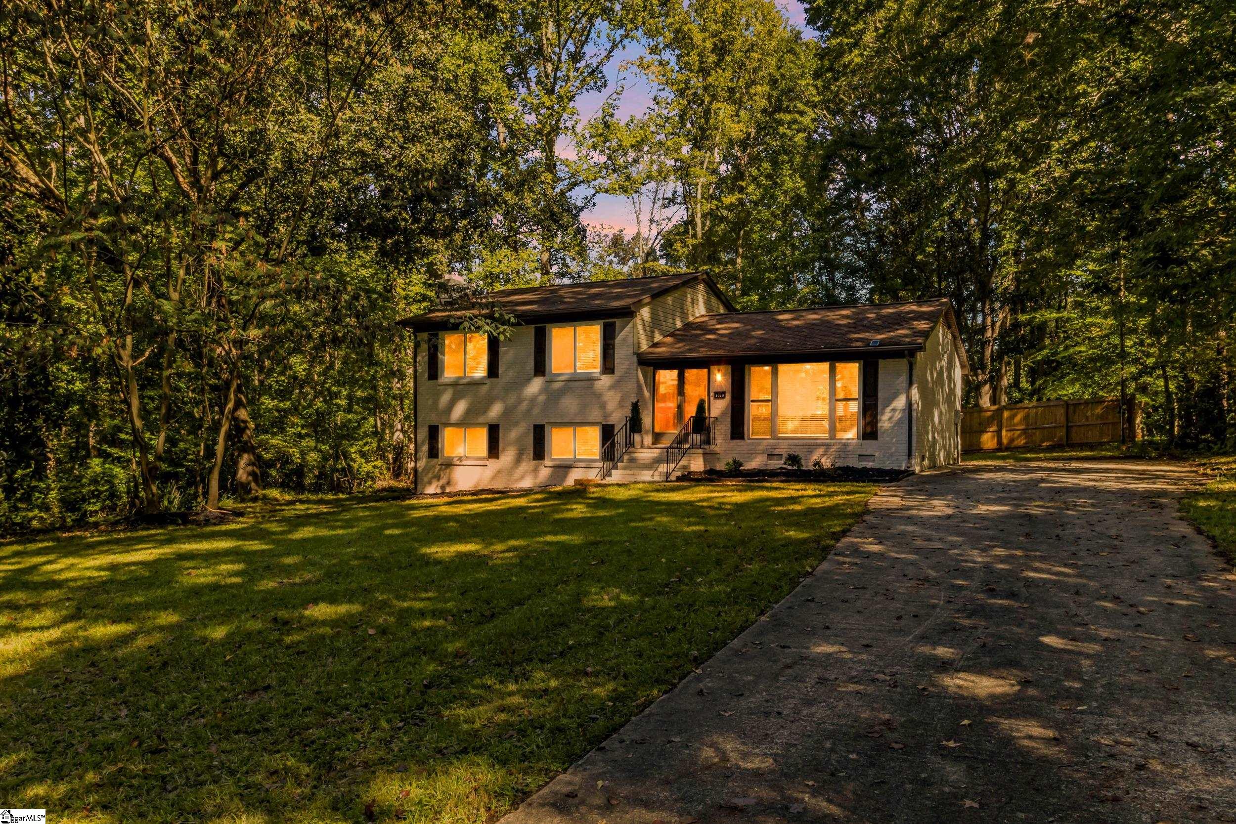 2020 Berrywood Lane Property Photo 2