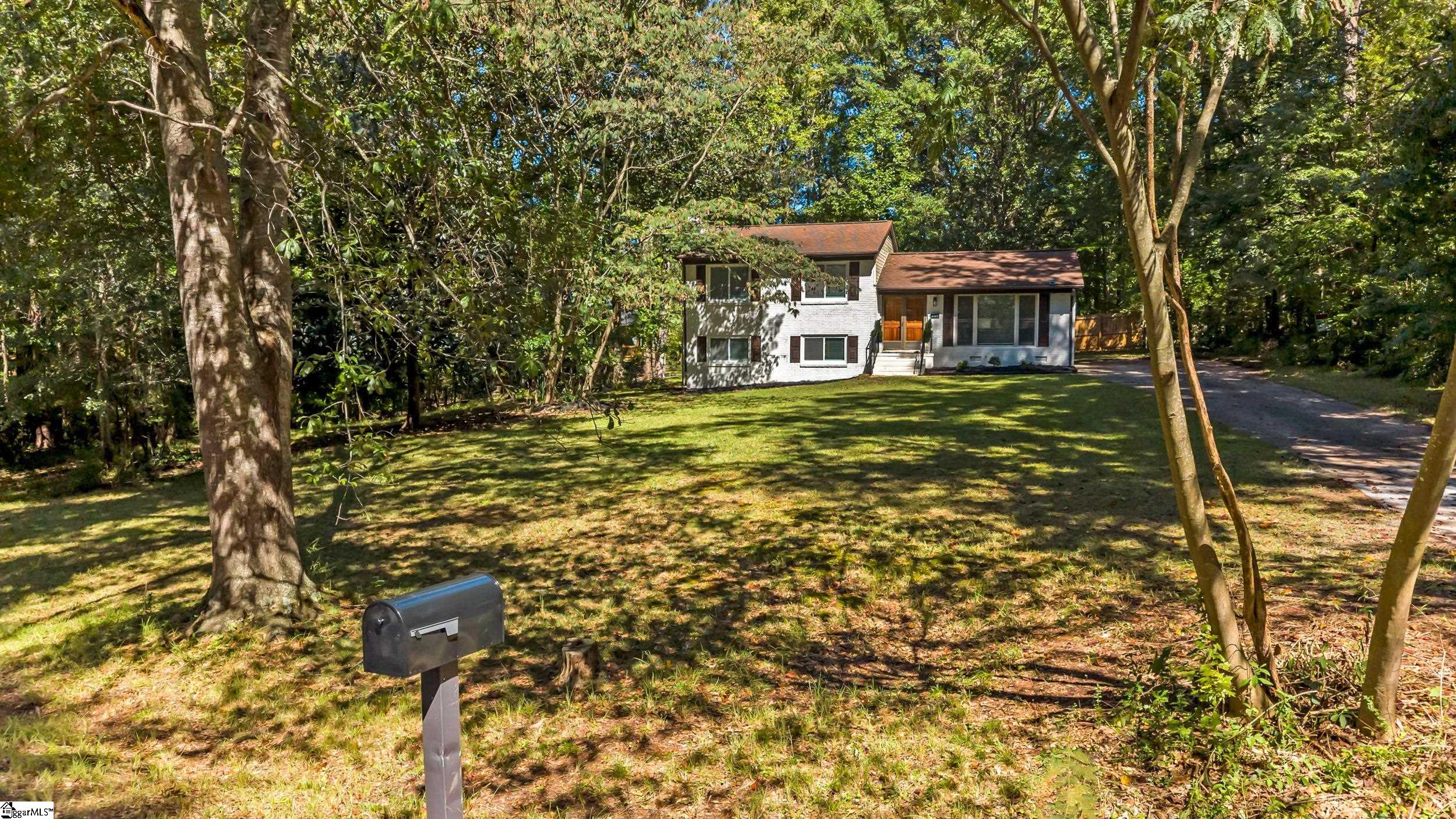 2020 Berrywood Lane Property Photo 4