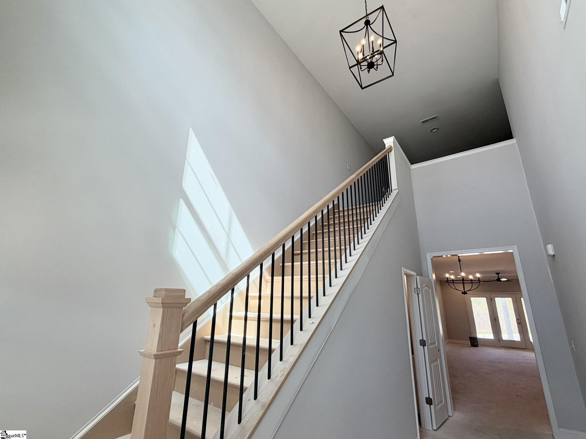 33 Hasbrook Lane Property Photo 2