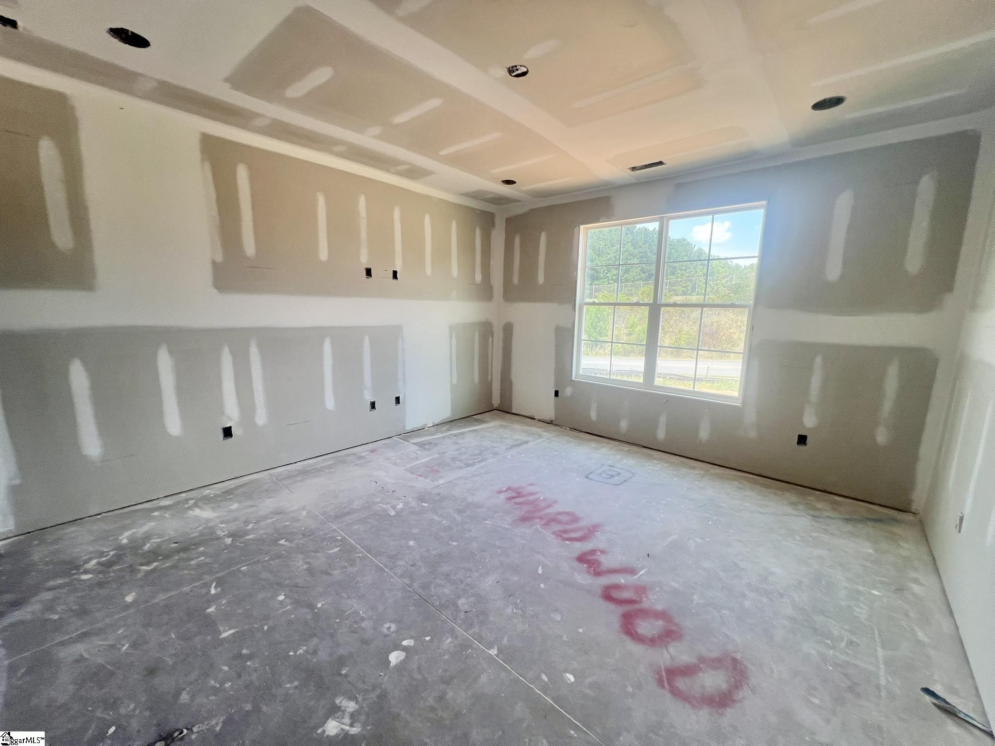 33 Hasbrook Lane Property Photo 8