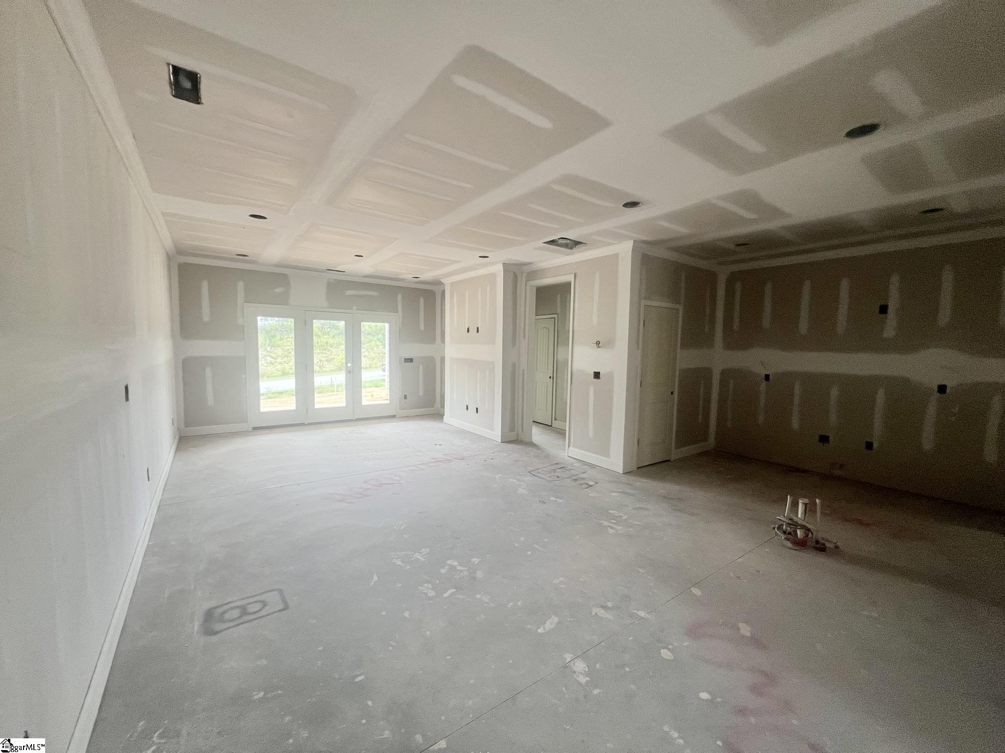 33 Hasbrook Lane Property Photo 11