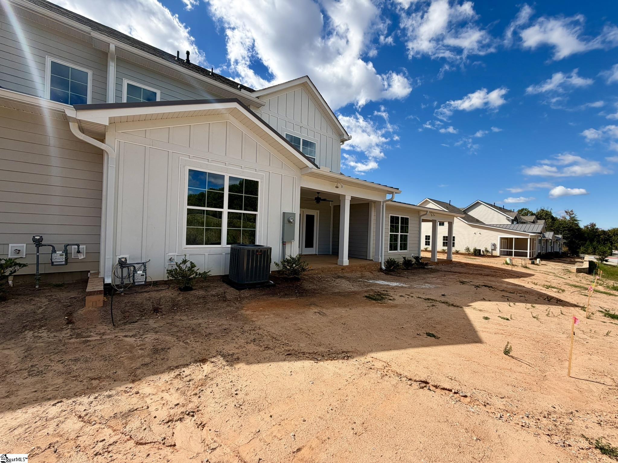 33 Hasbrook Lane Property Photo 14