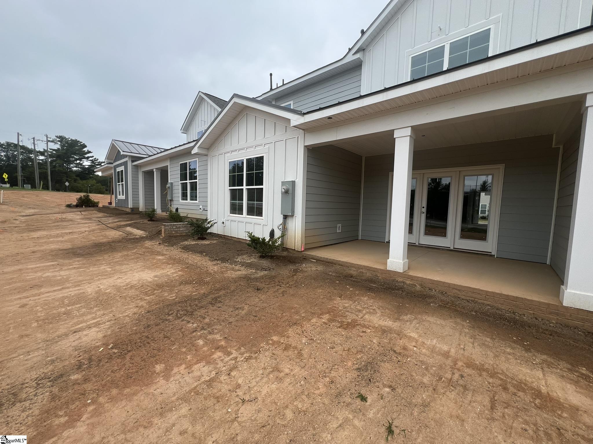 33 Hasbrook Lane Property Photo 17