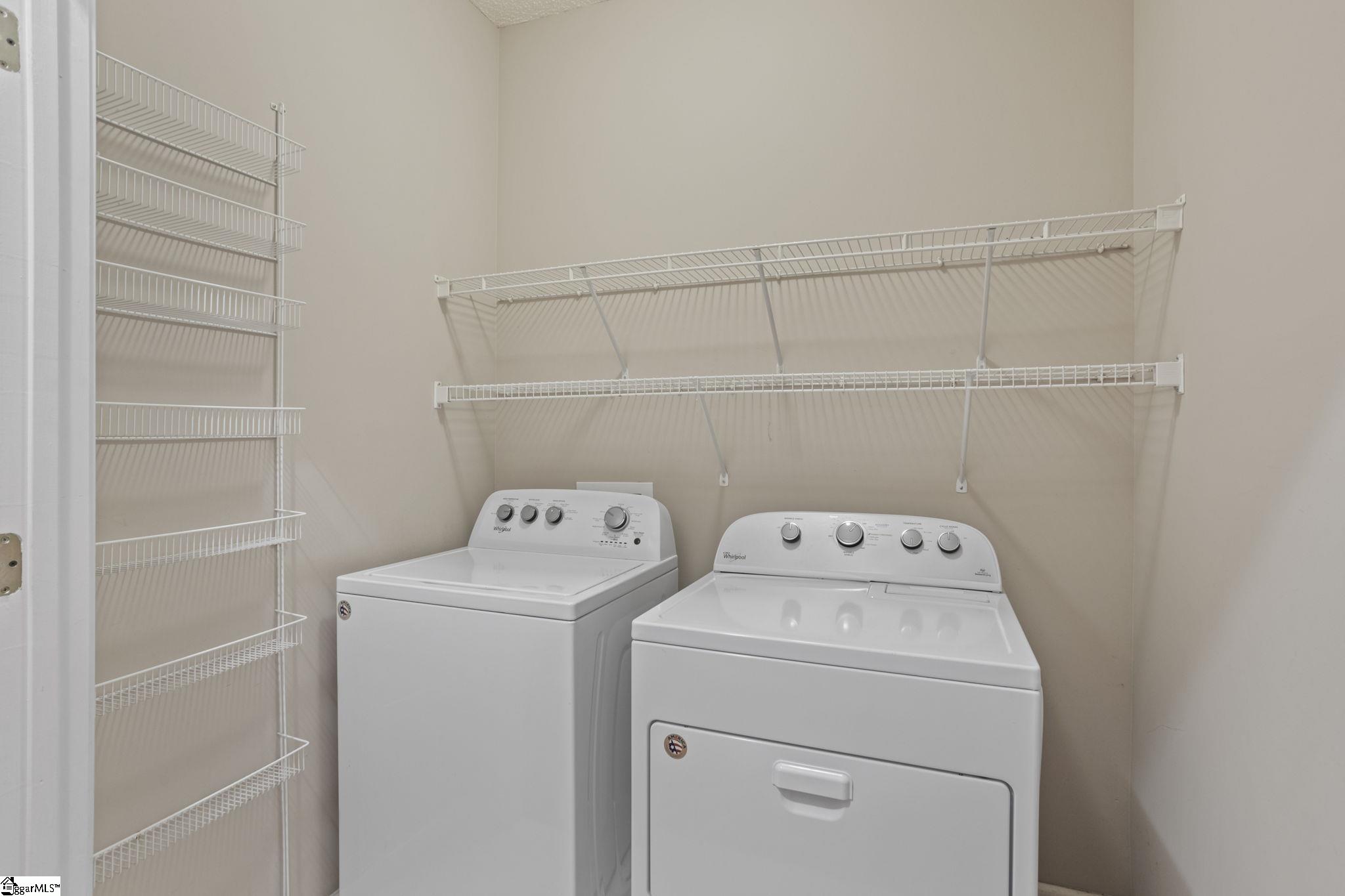 2 Lexington Place Way Property Photo 24