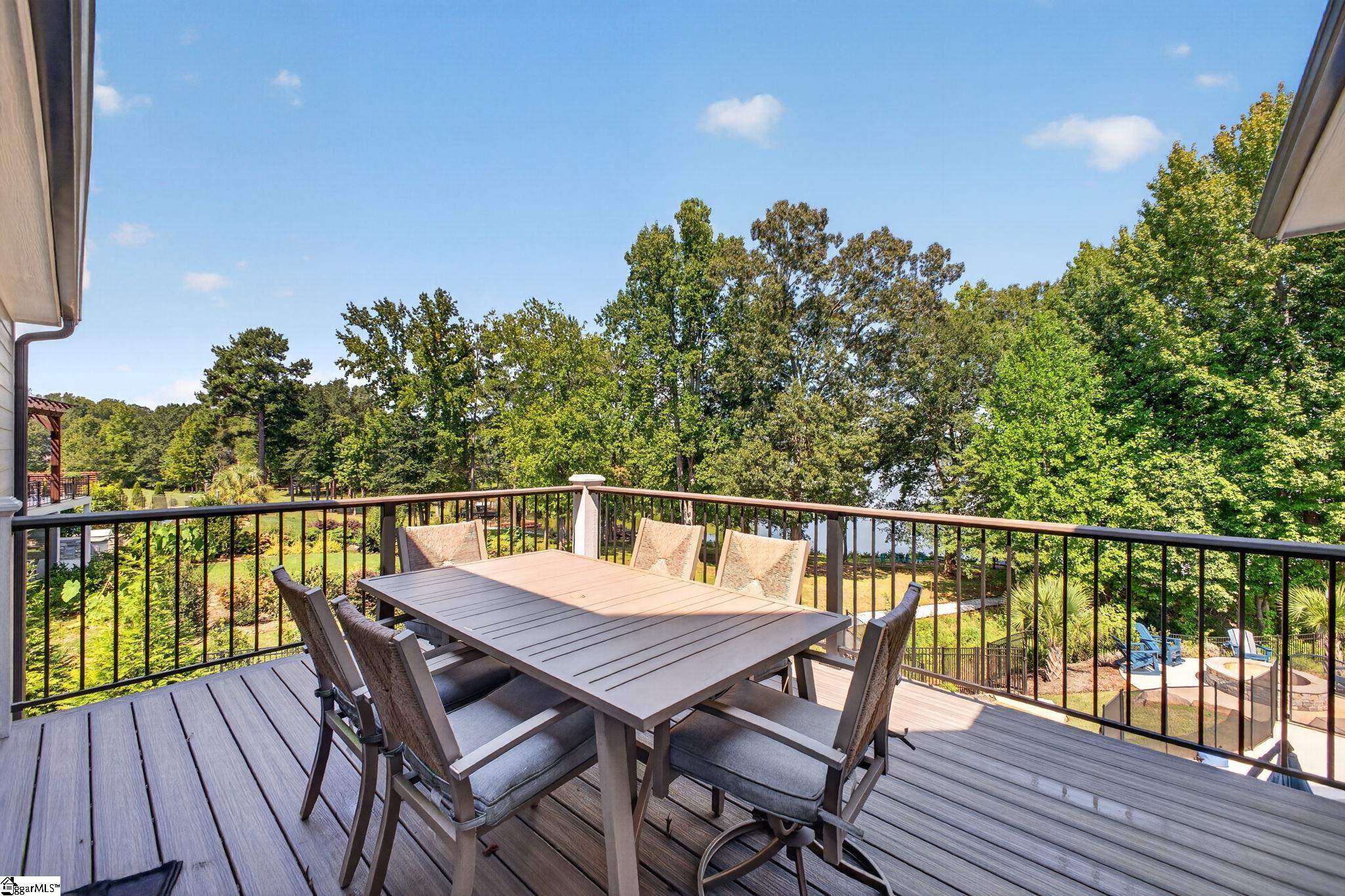 537 Coolwater Drive Property Photo 15