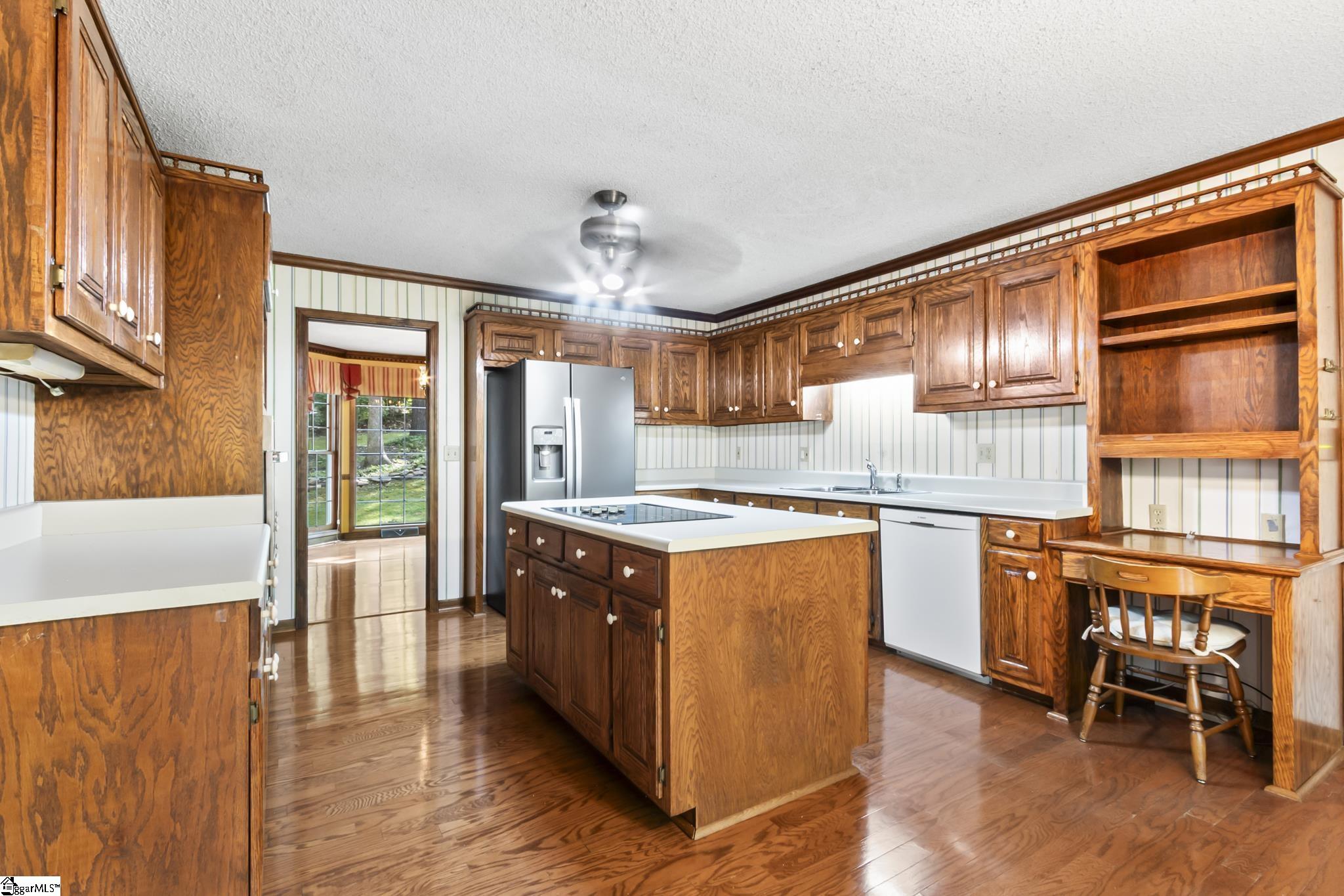 105 Old Forest Lane Property Photo 11