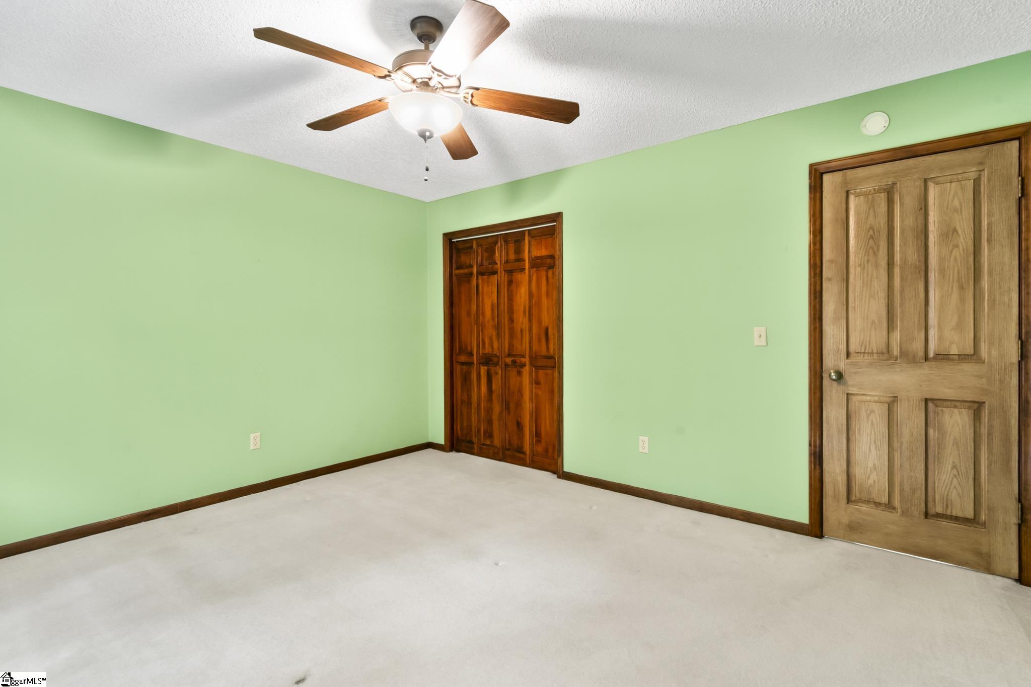 105 Old Forest Lane Property Photo 31
