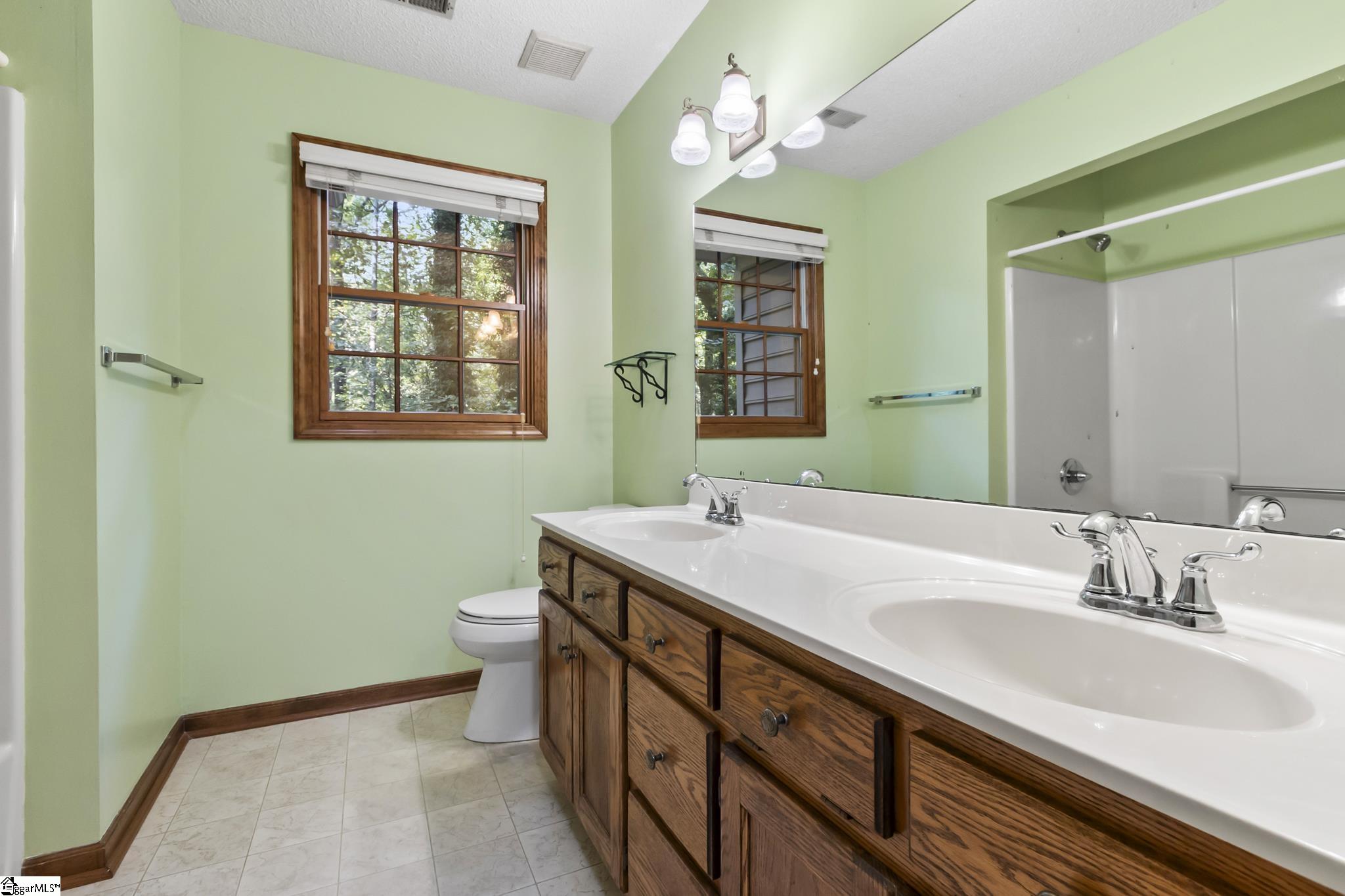 105 Old Forest Lane Property Photo 34