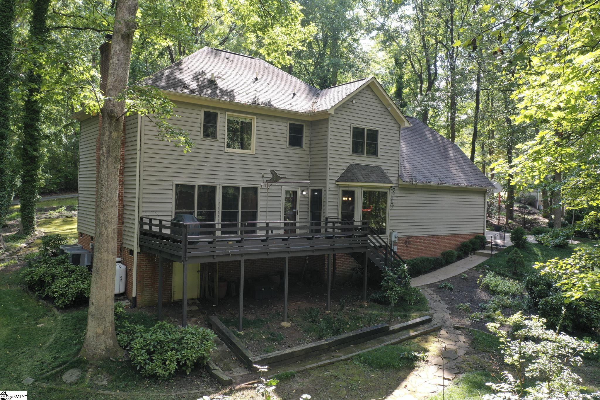 105 Old Forest Lane Property Photo 40